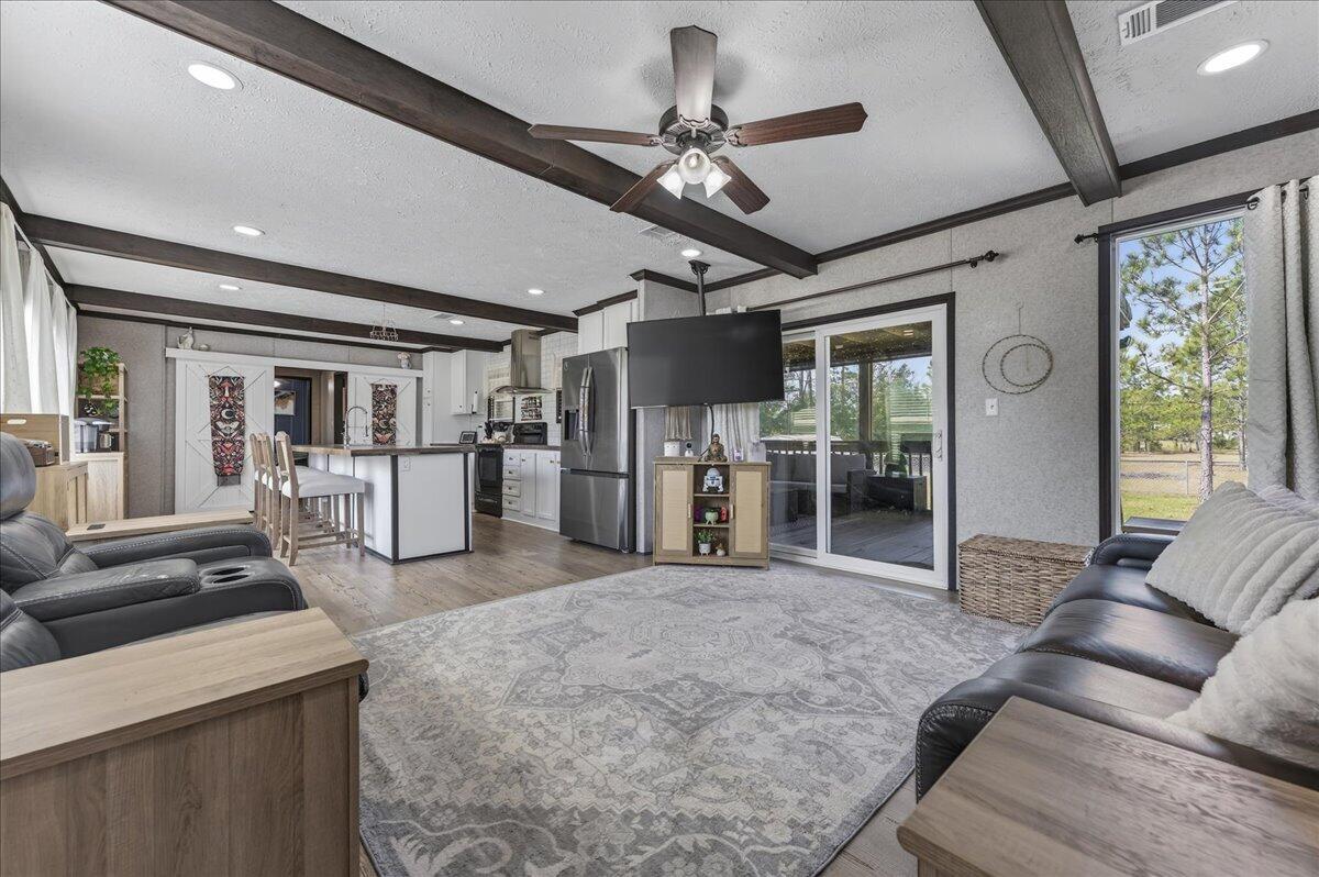 NO RECORDED SUBDIVISION - Residential