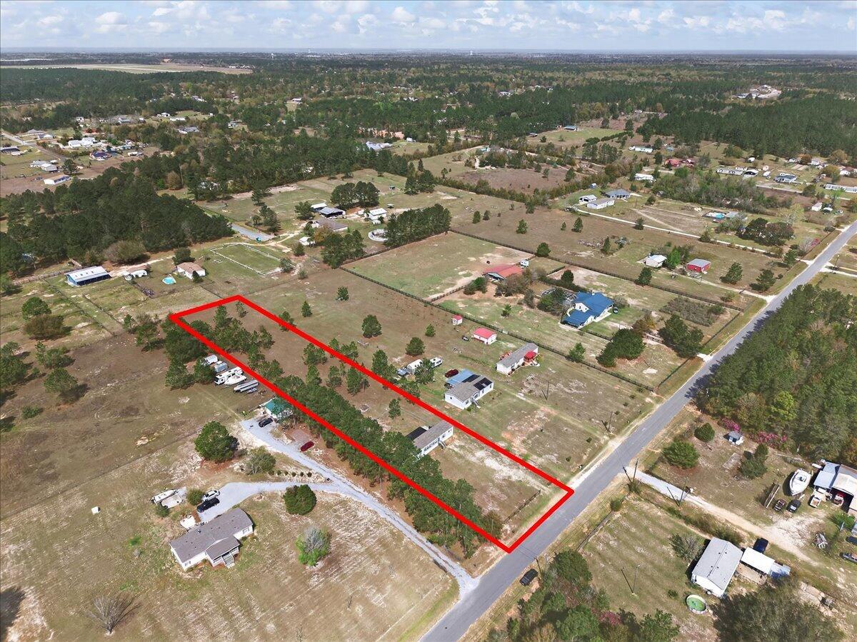 NO RECORDED SUBDIVISION - Residential