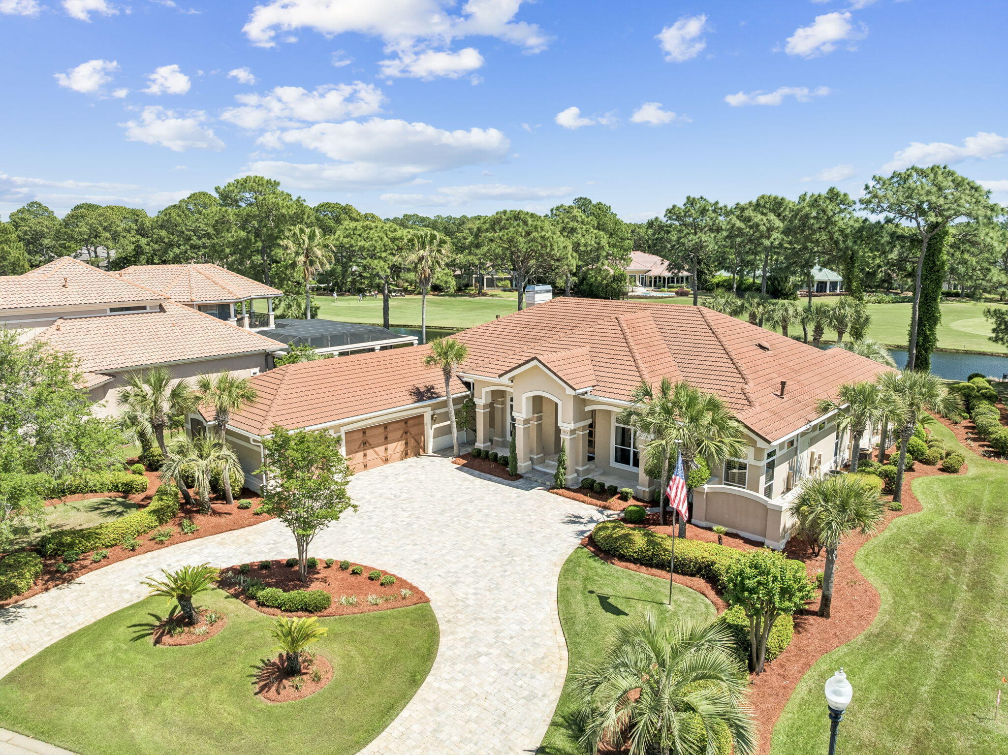 BURNT PINE - Residential