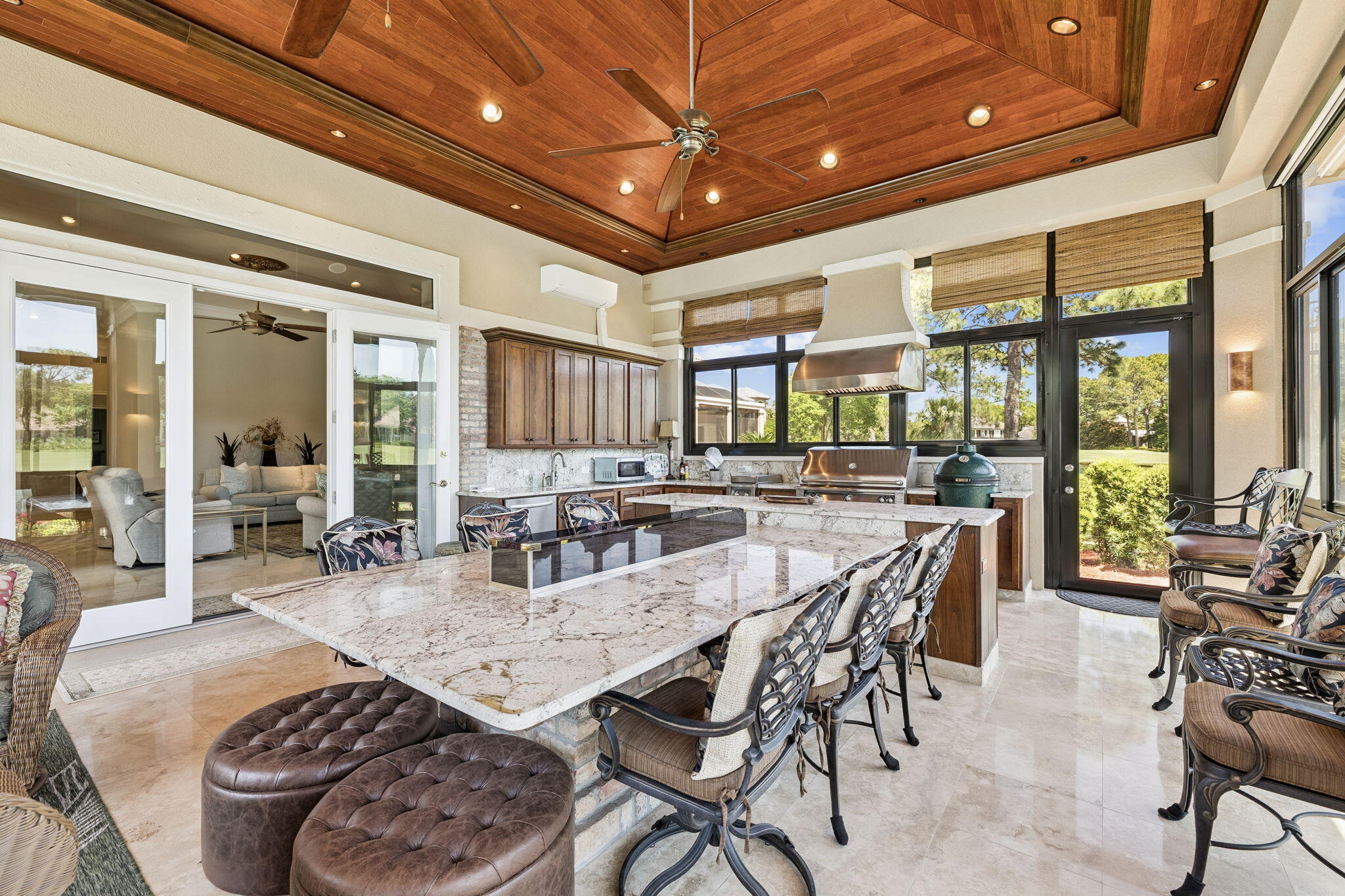 BURNT PINE - Residential