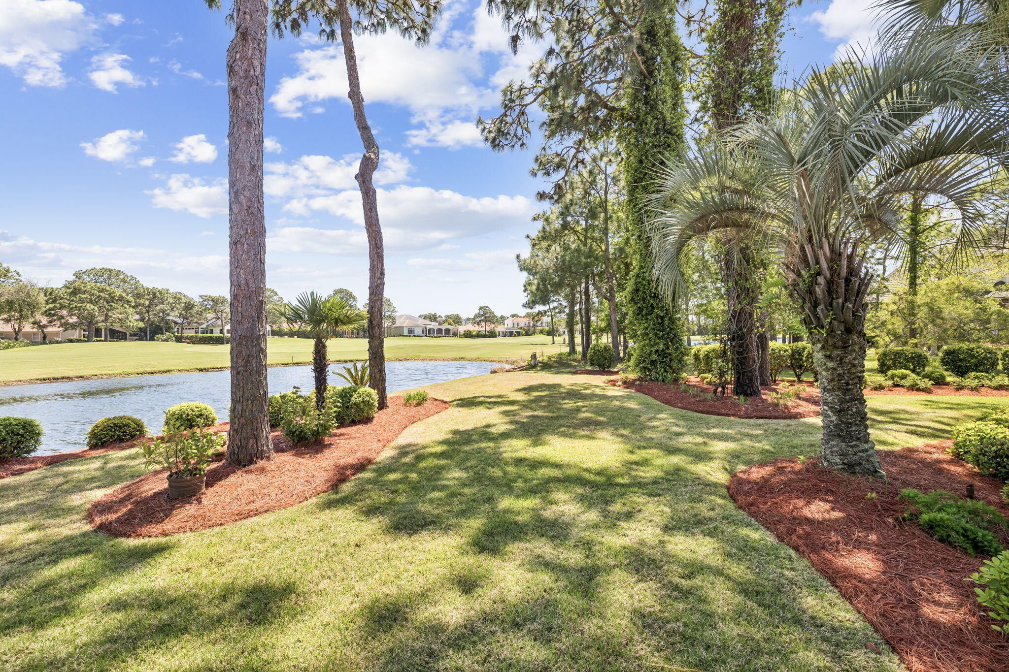 BURNT PINE - Residential