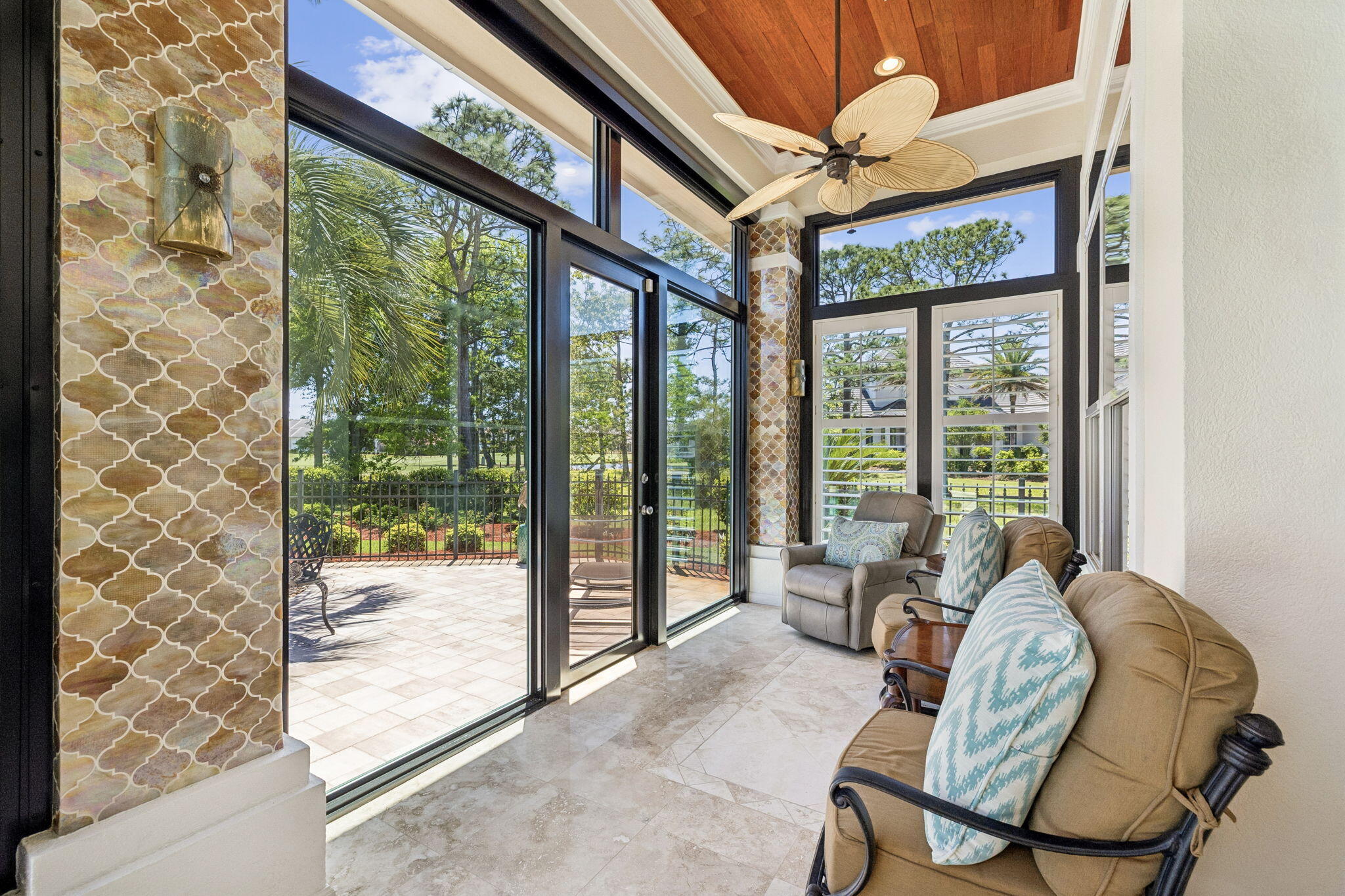 BURNT PINE - Residential