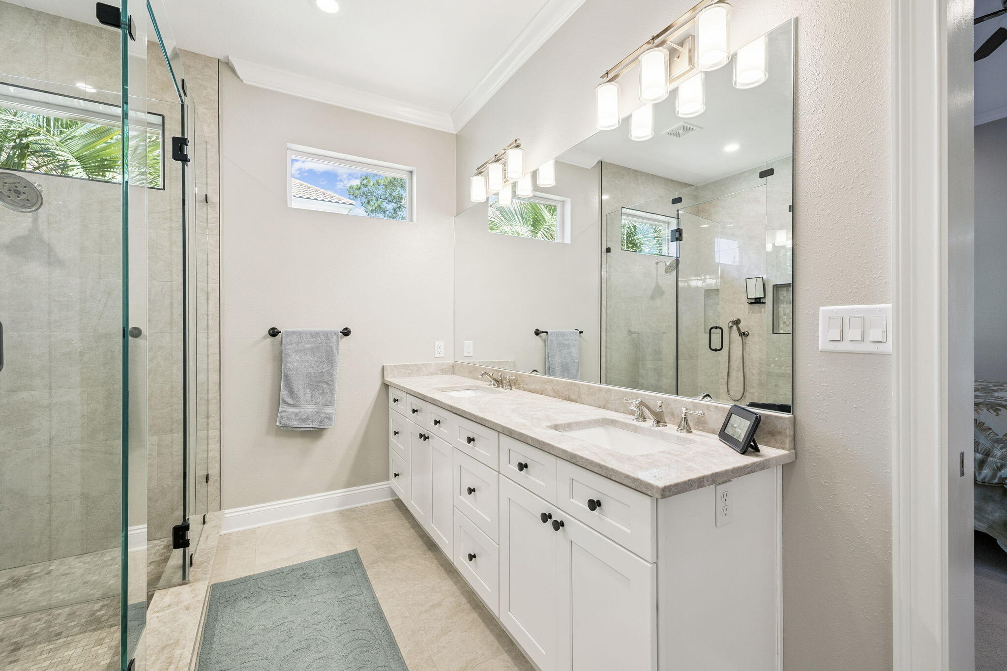 BURNT PINE - Residential