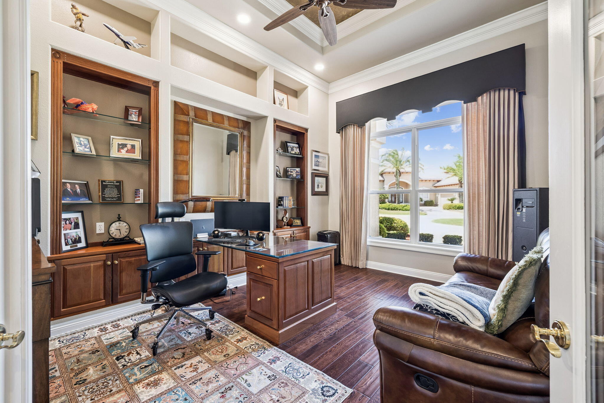 BURNT PINE - Residential