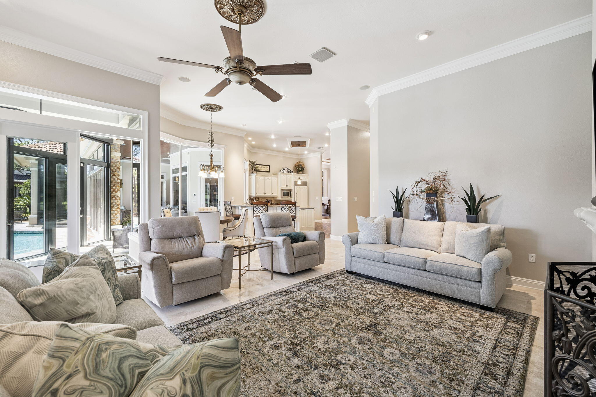 BURNT PINE - Residential