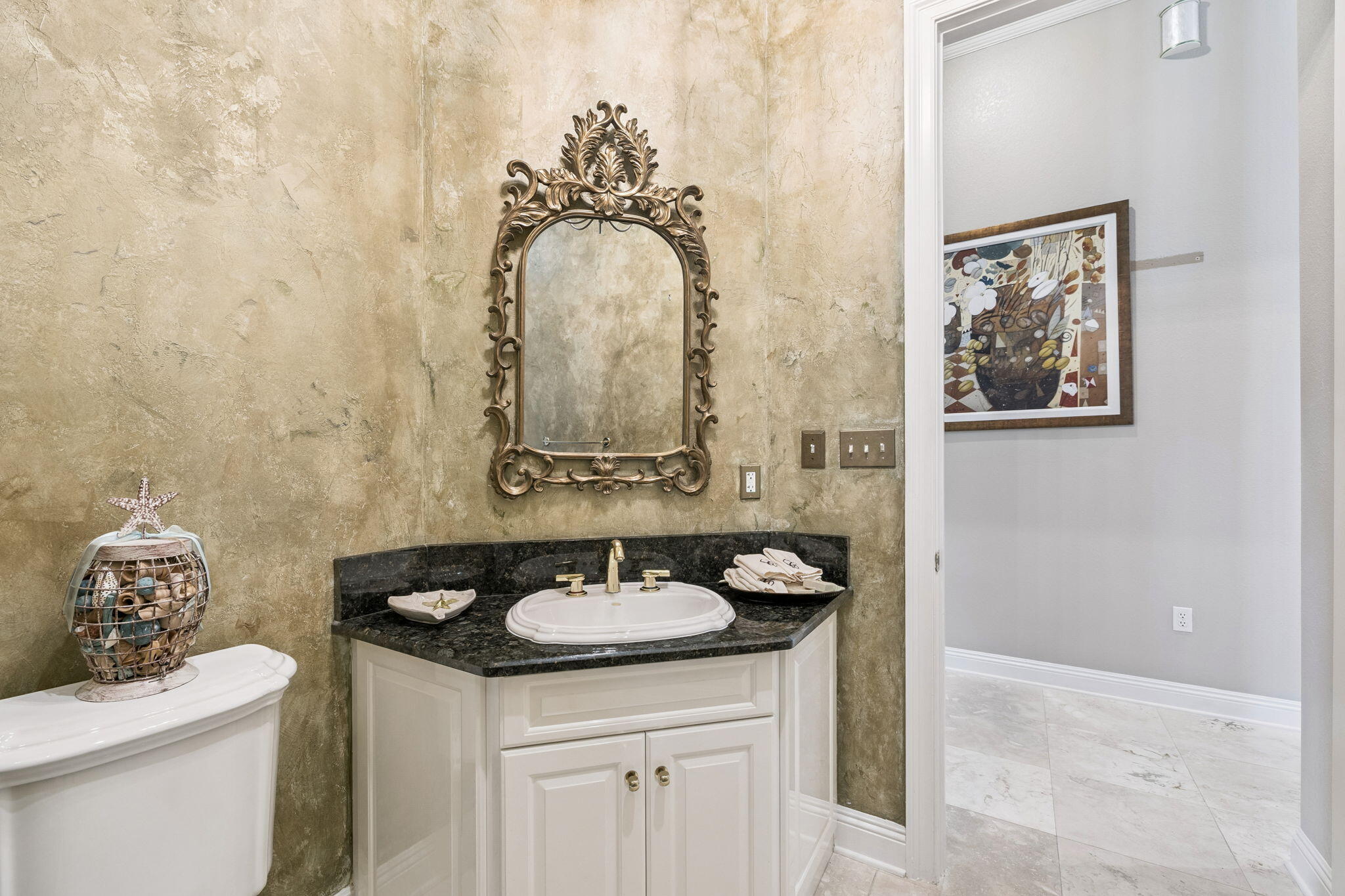 BURNT PINE - Residential