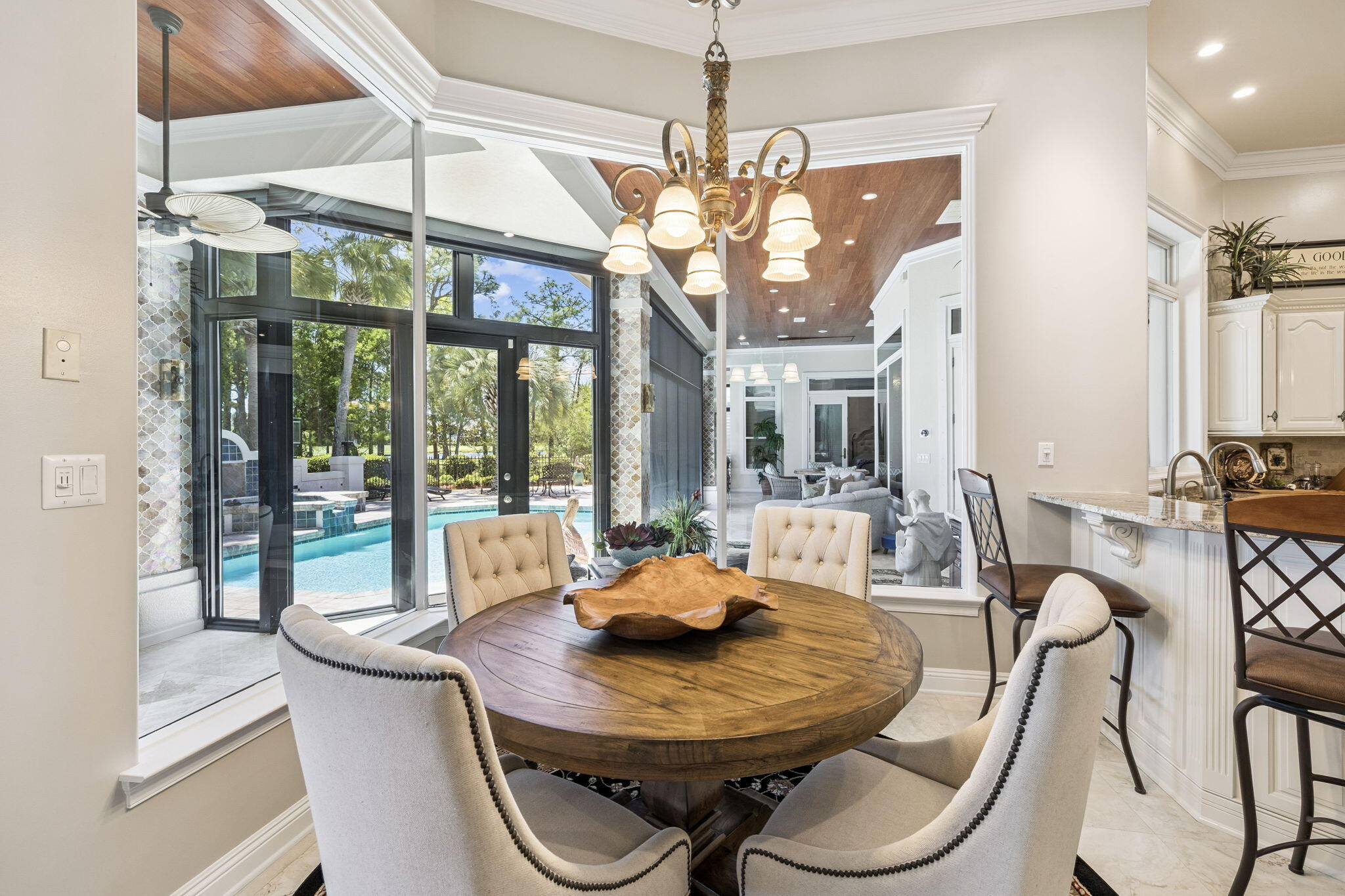 BURNT PINE - Residential