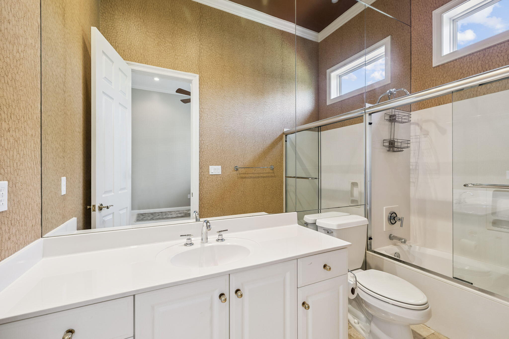 BURNT PINE - Residential