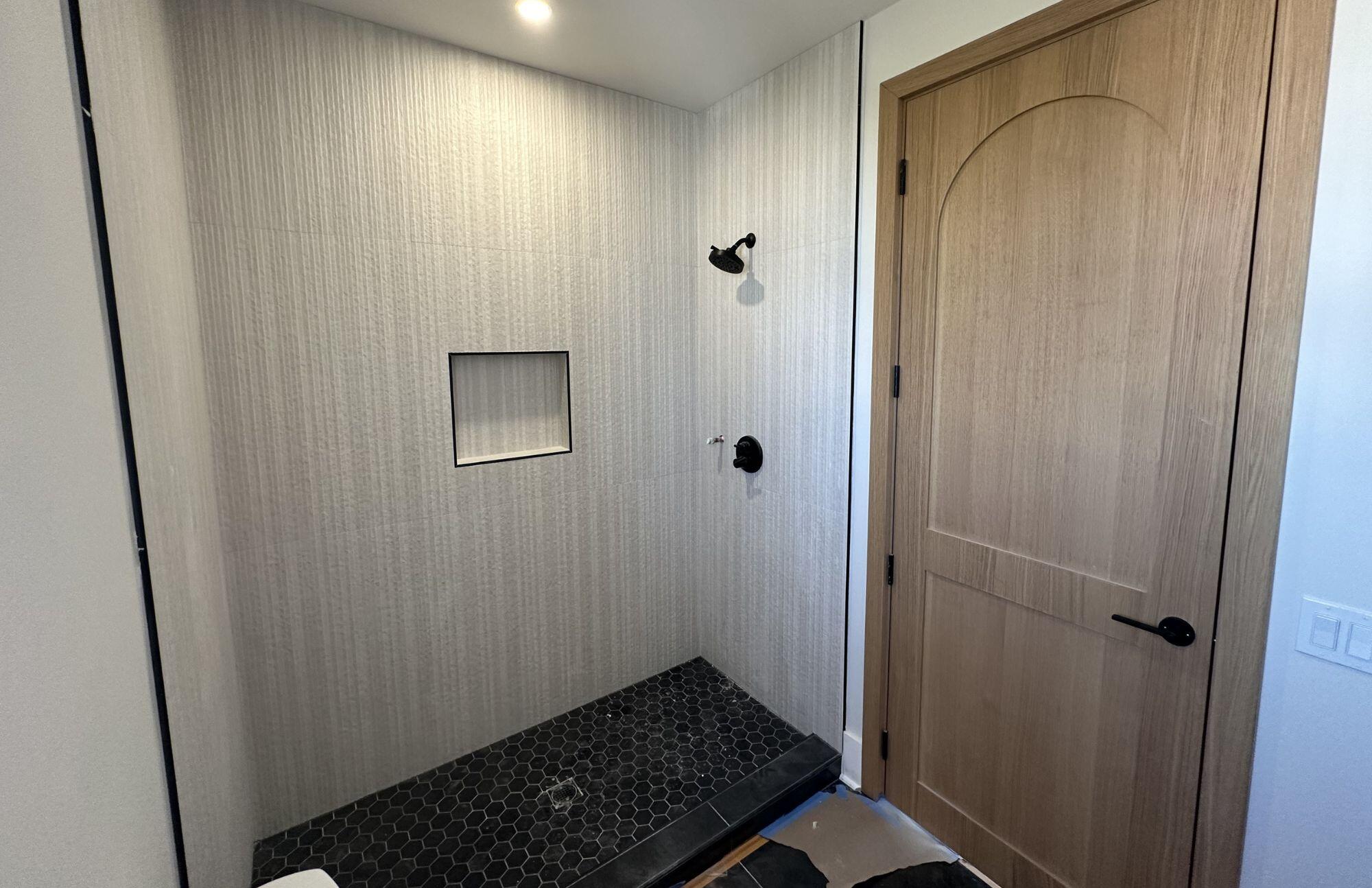 EAGLES LANDING - Residential