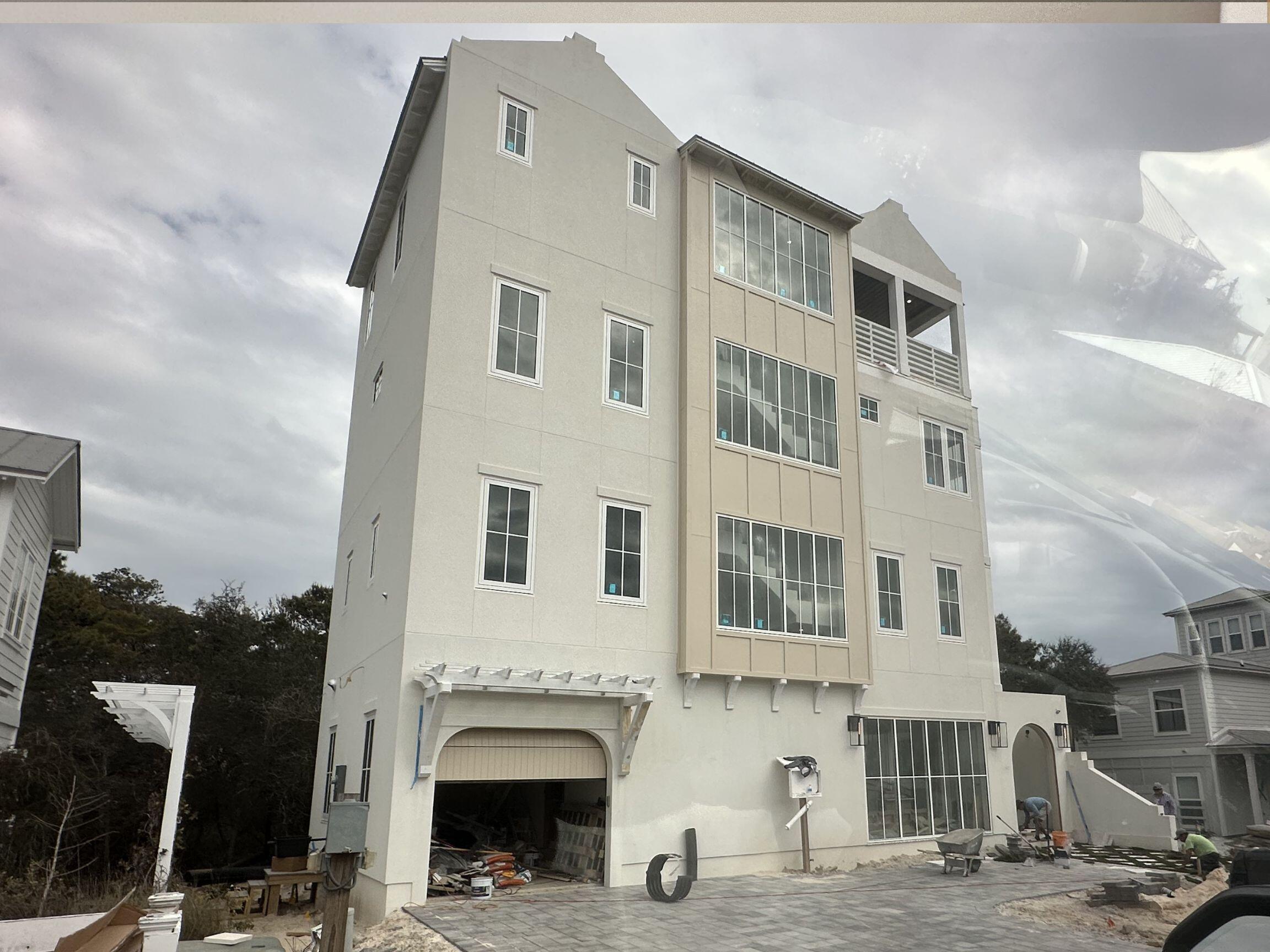 EAGLES LANDING - Residential