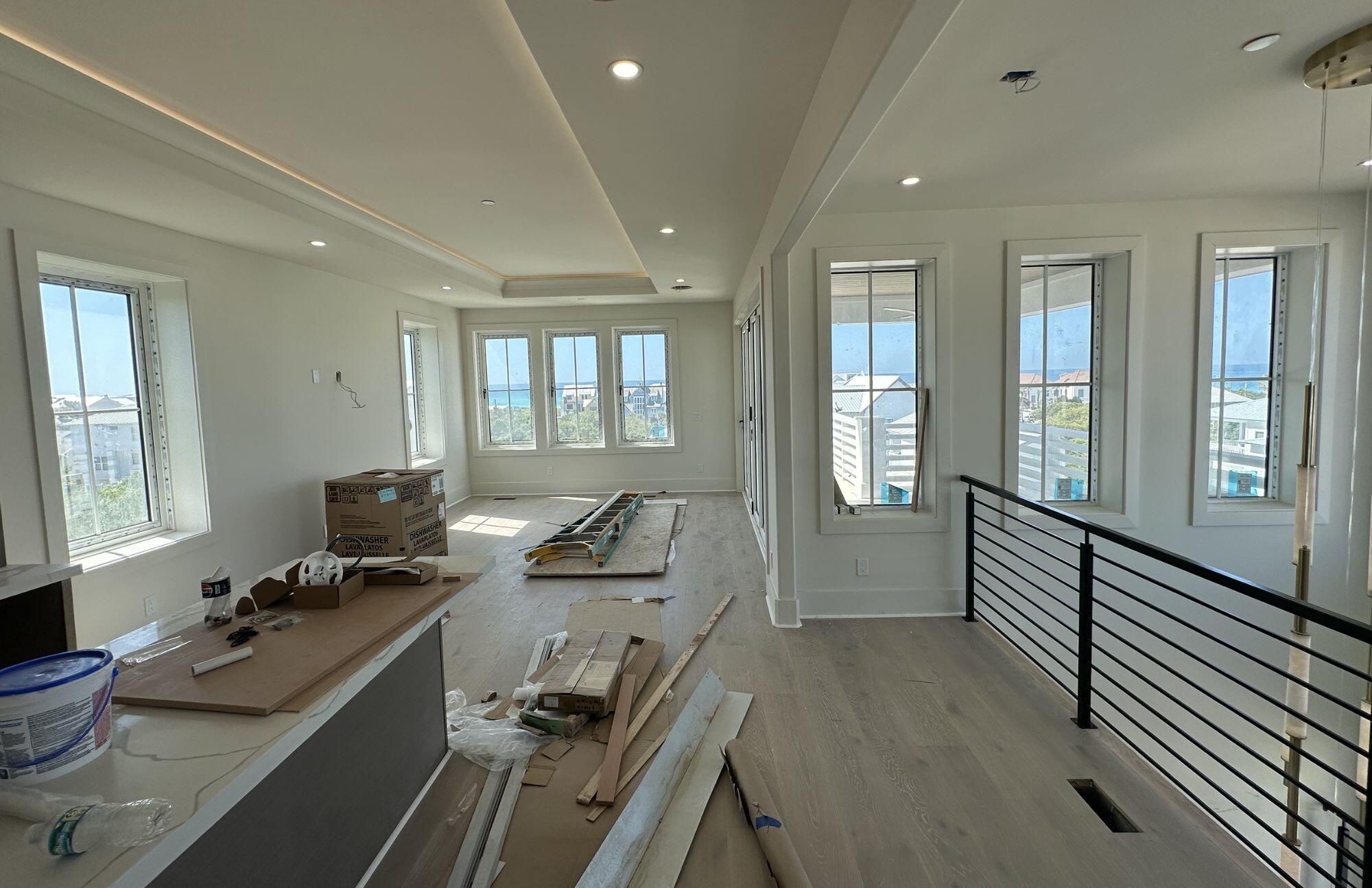 EAGLES LANDING - Residential