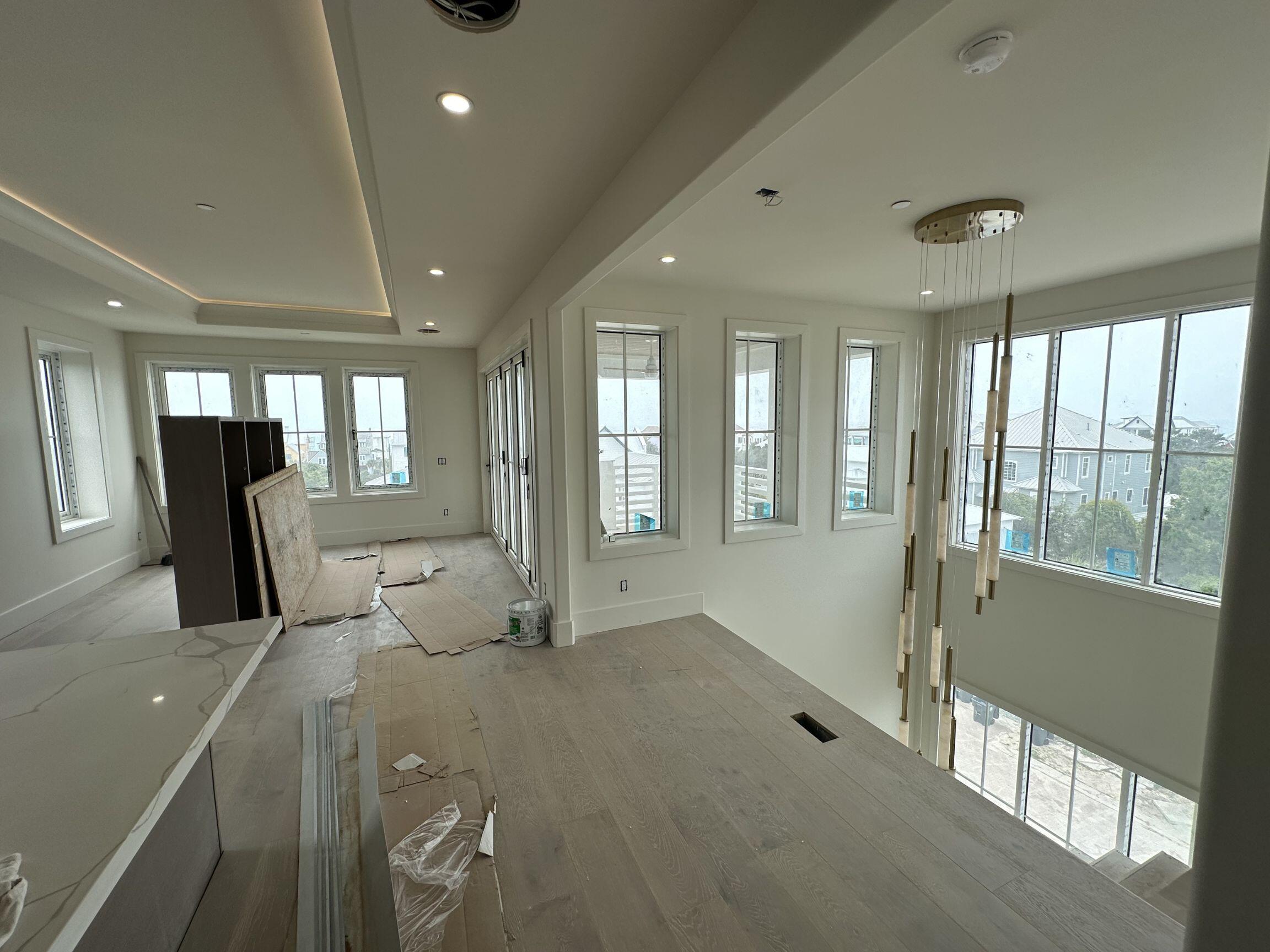 EAGLES LANDING - Residential