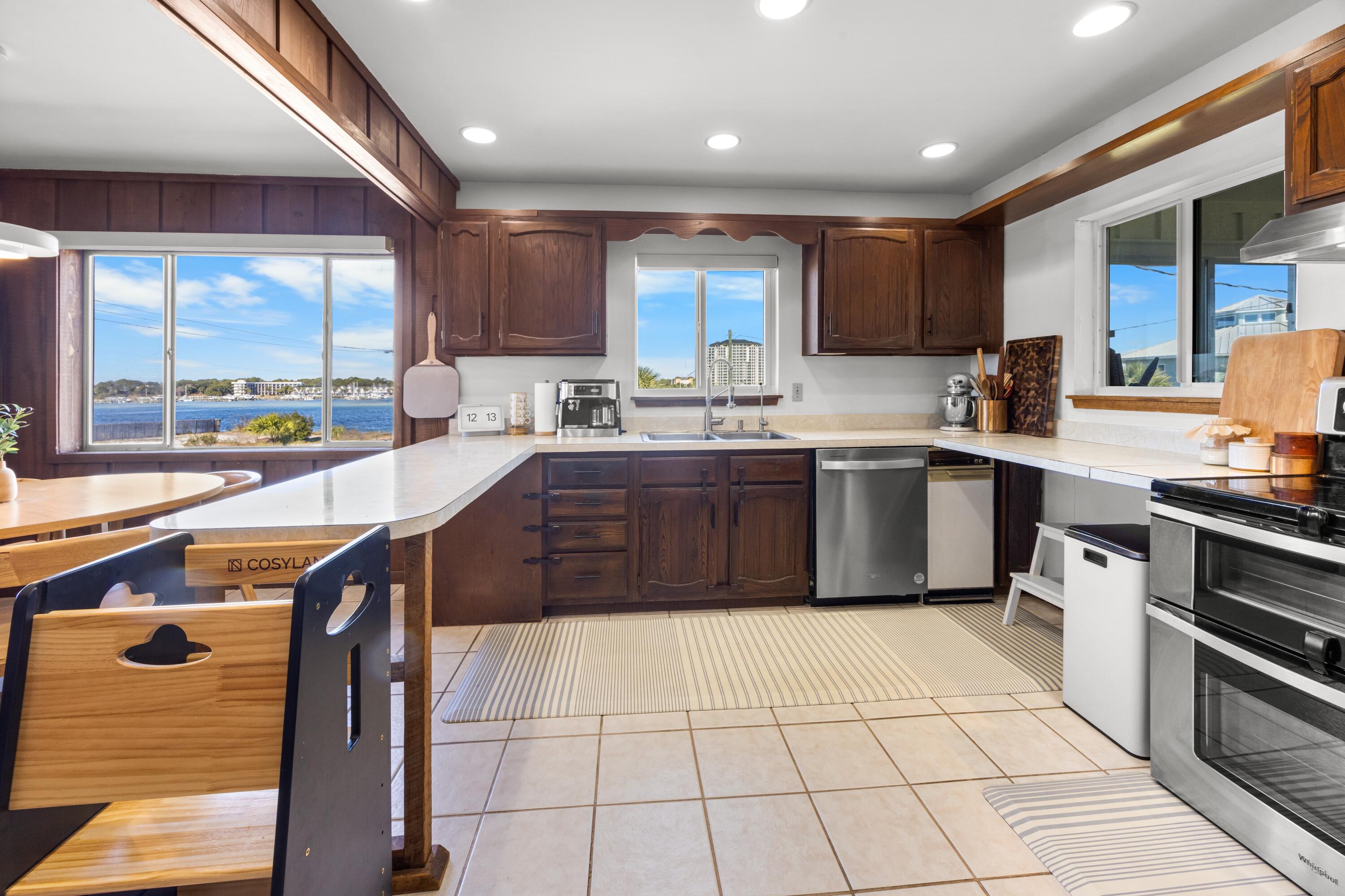 SANTA ROSA ISLAND - Residential