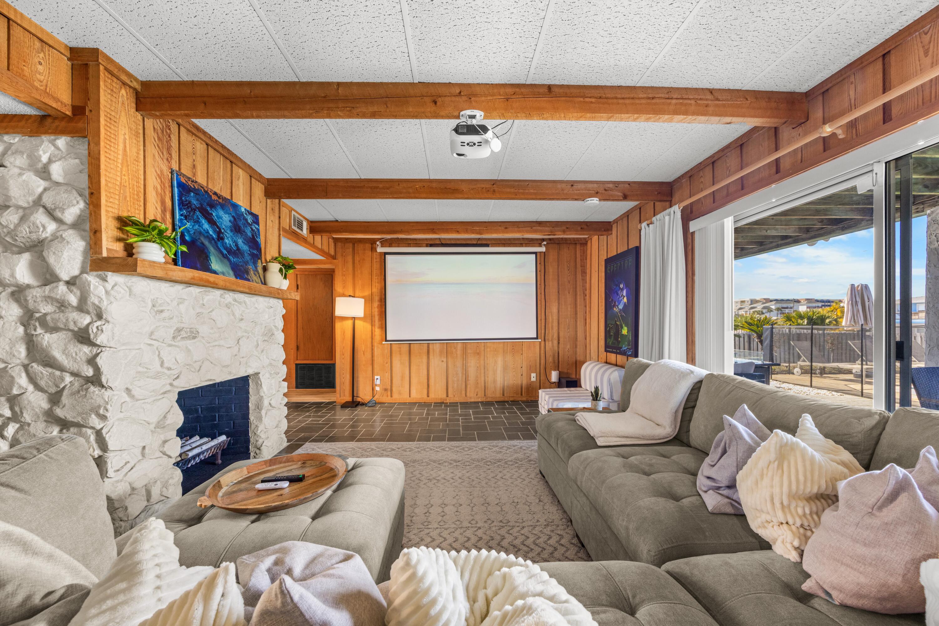 SANTA ROSA ISLAND - Residential