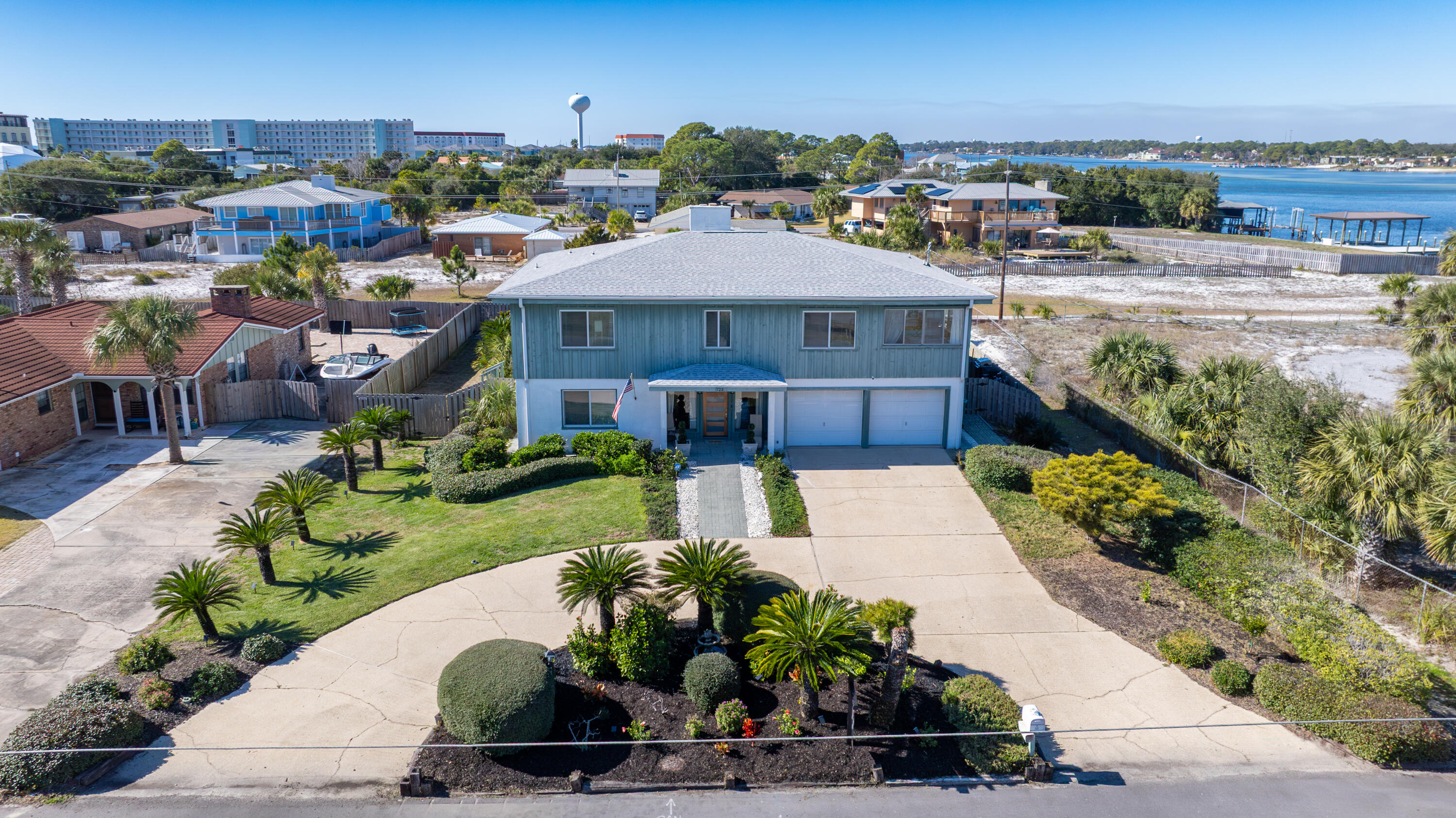 SANTA ROSA ISLAND - Residential