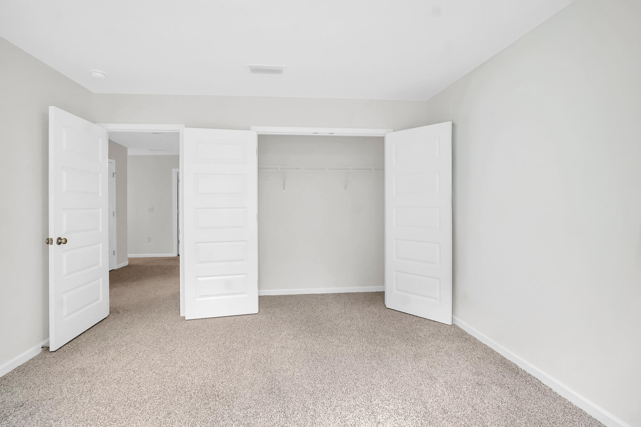 LAGRANGE LANDING - Residential