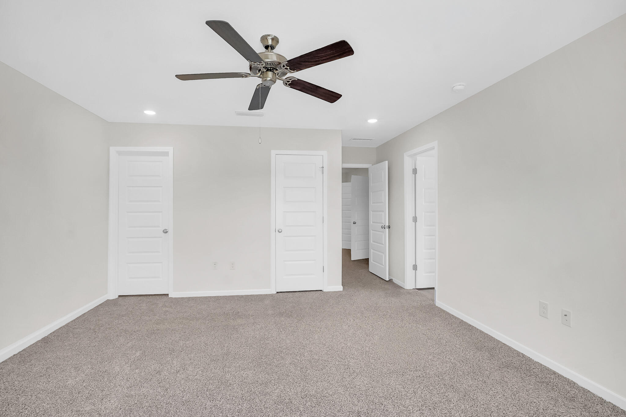 LAGRANGE LANDING - Residential