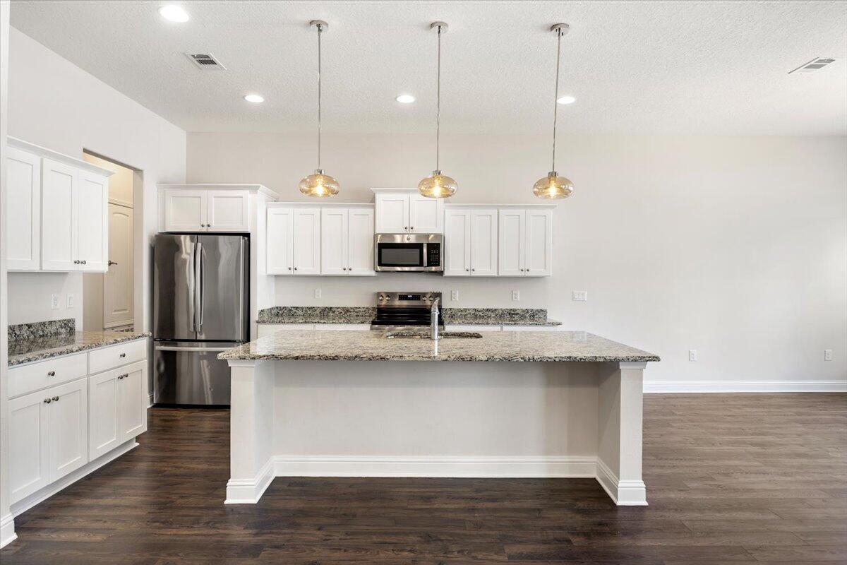 CREETS LANDING - Residential