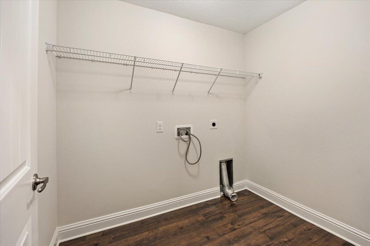 CREETS LANDING - Residential