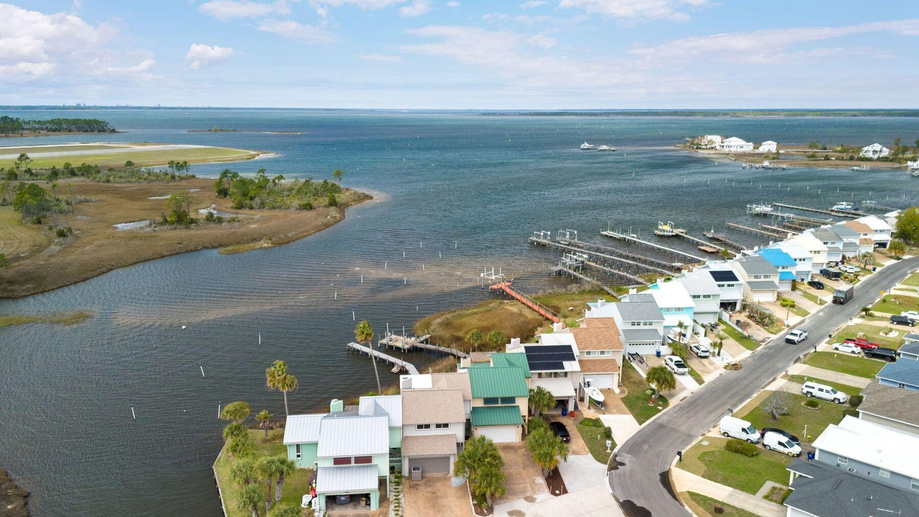 VENETIAN VILLA - Residential