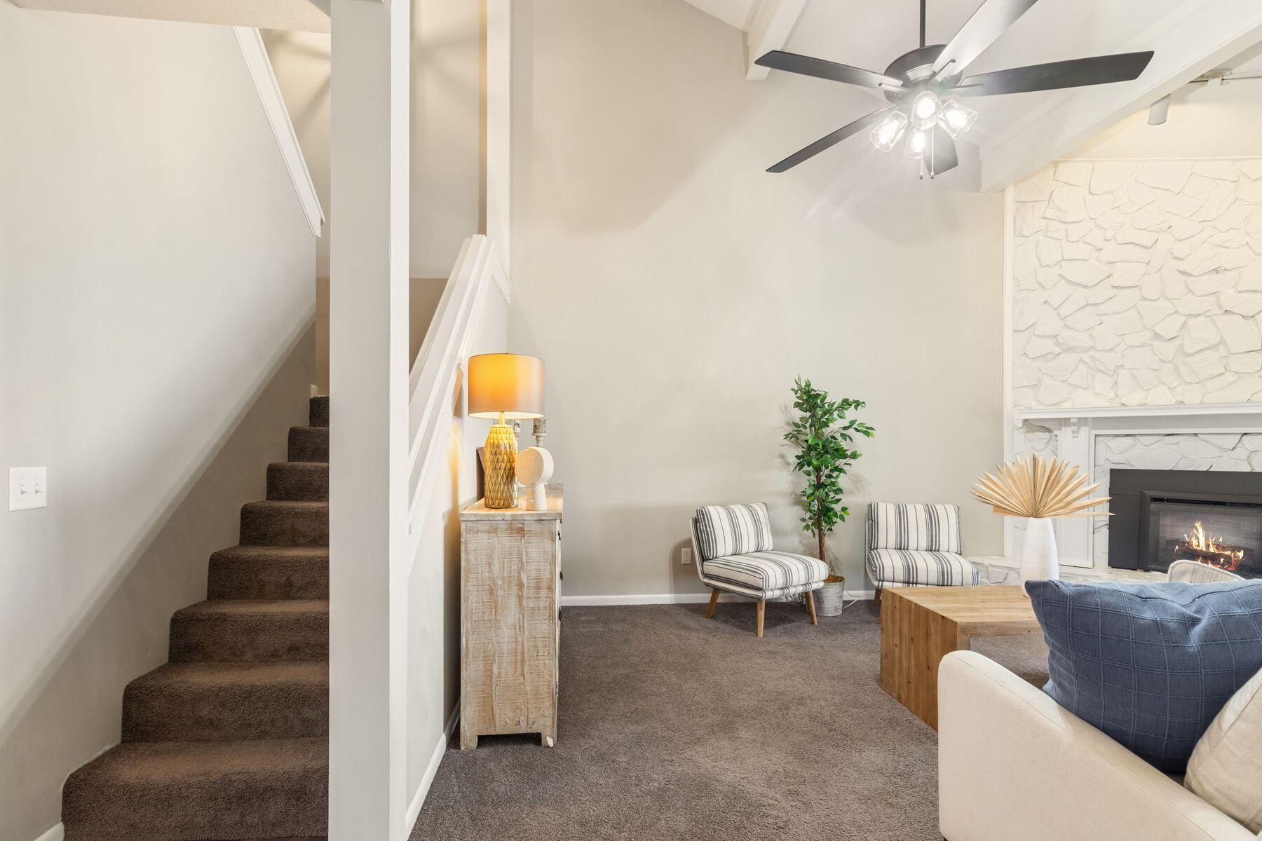 VENETIAN VILLA - Residential