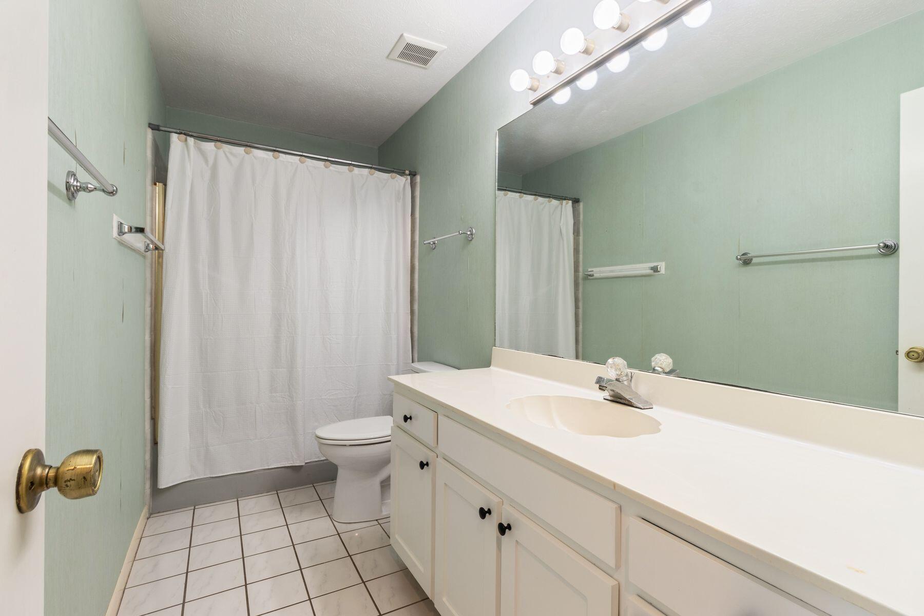 VENETIAN VILLA - Residential