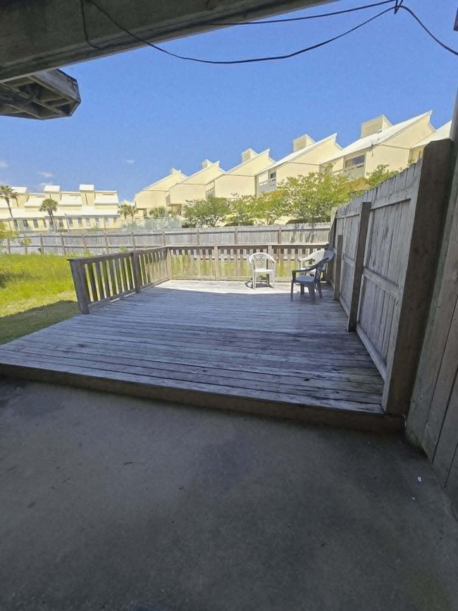 BAHIA BADAR - Residential