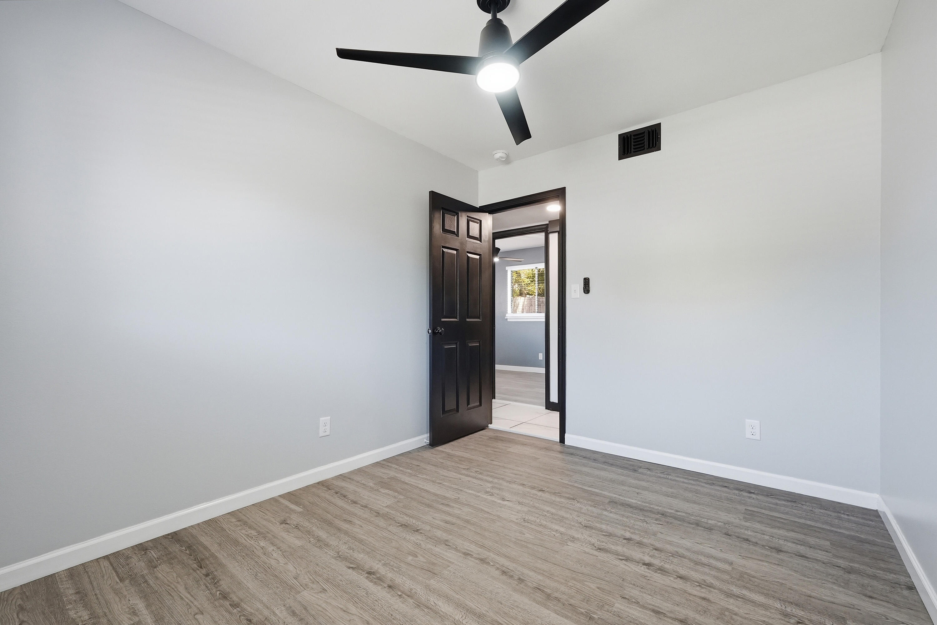 MARY ESTHER HEIGHTS - Residential