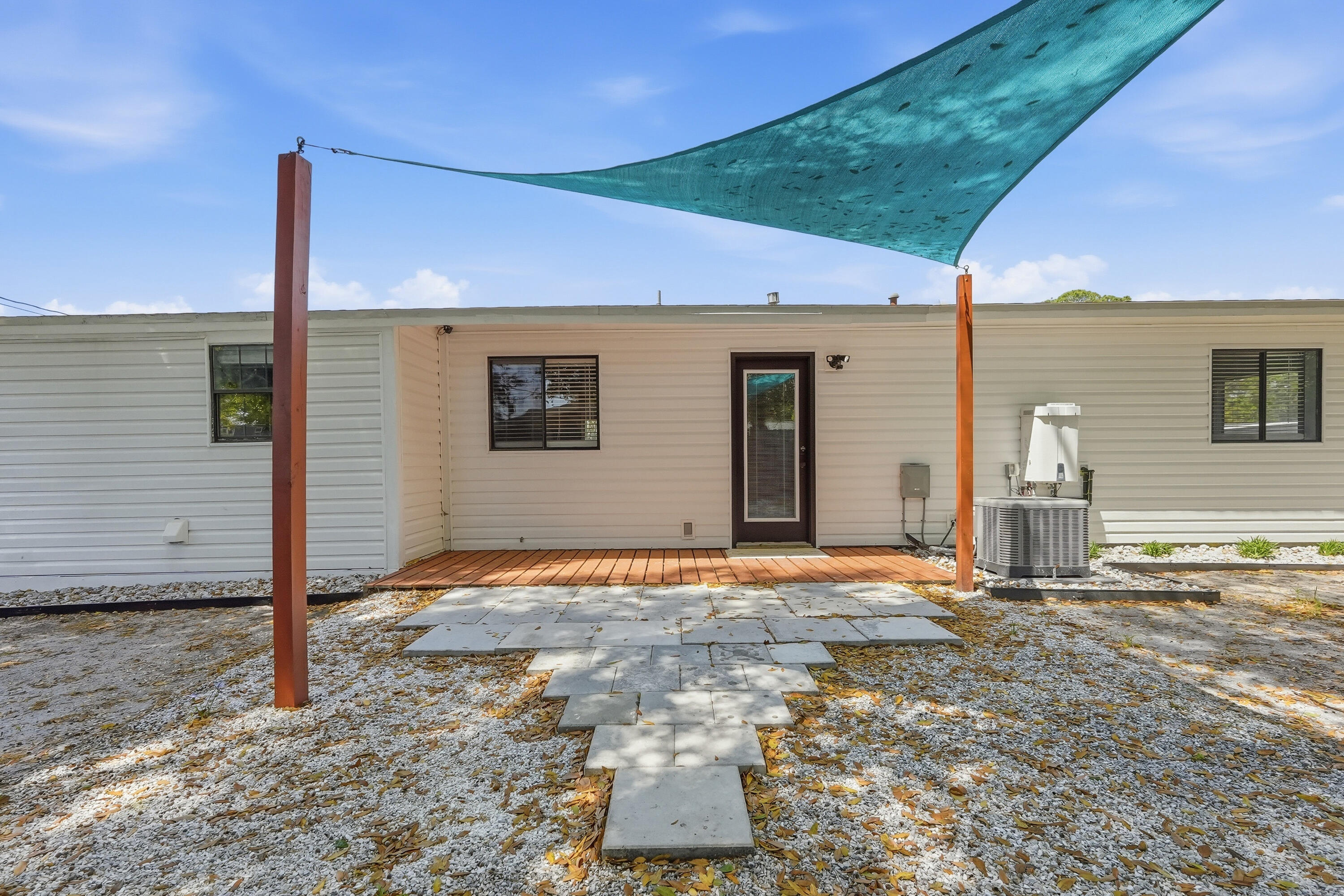 MARY ESTHER HEIGHTS - Residential