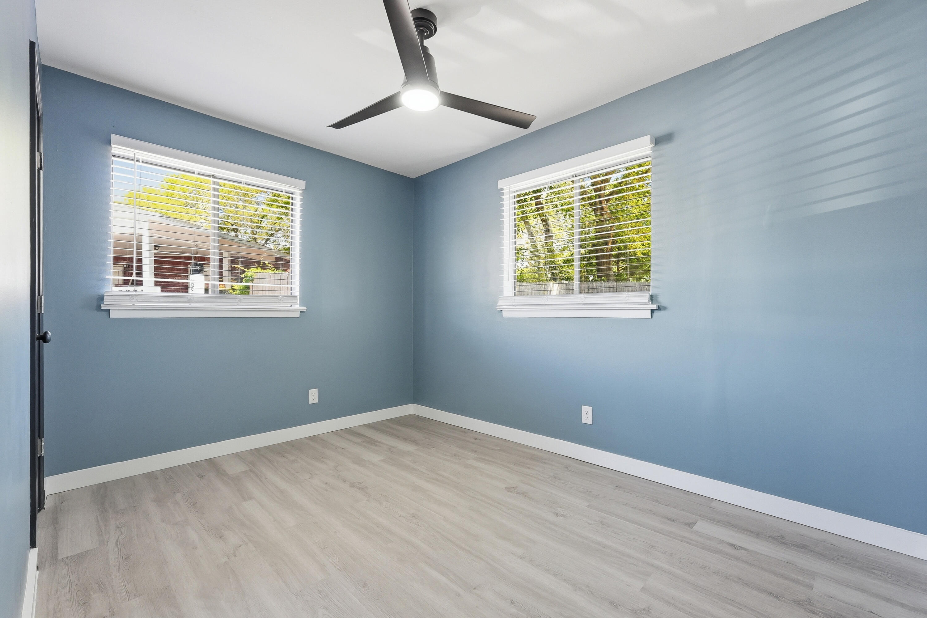 MARY ESTHER HEIGHTS - Residential