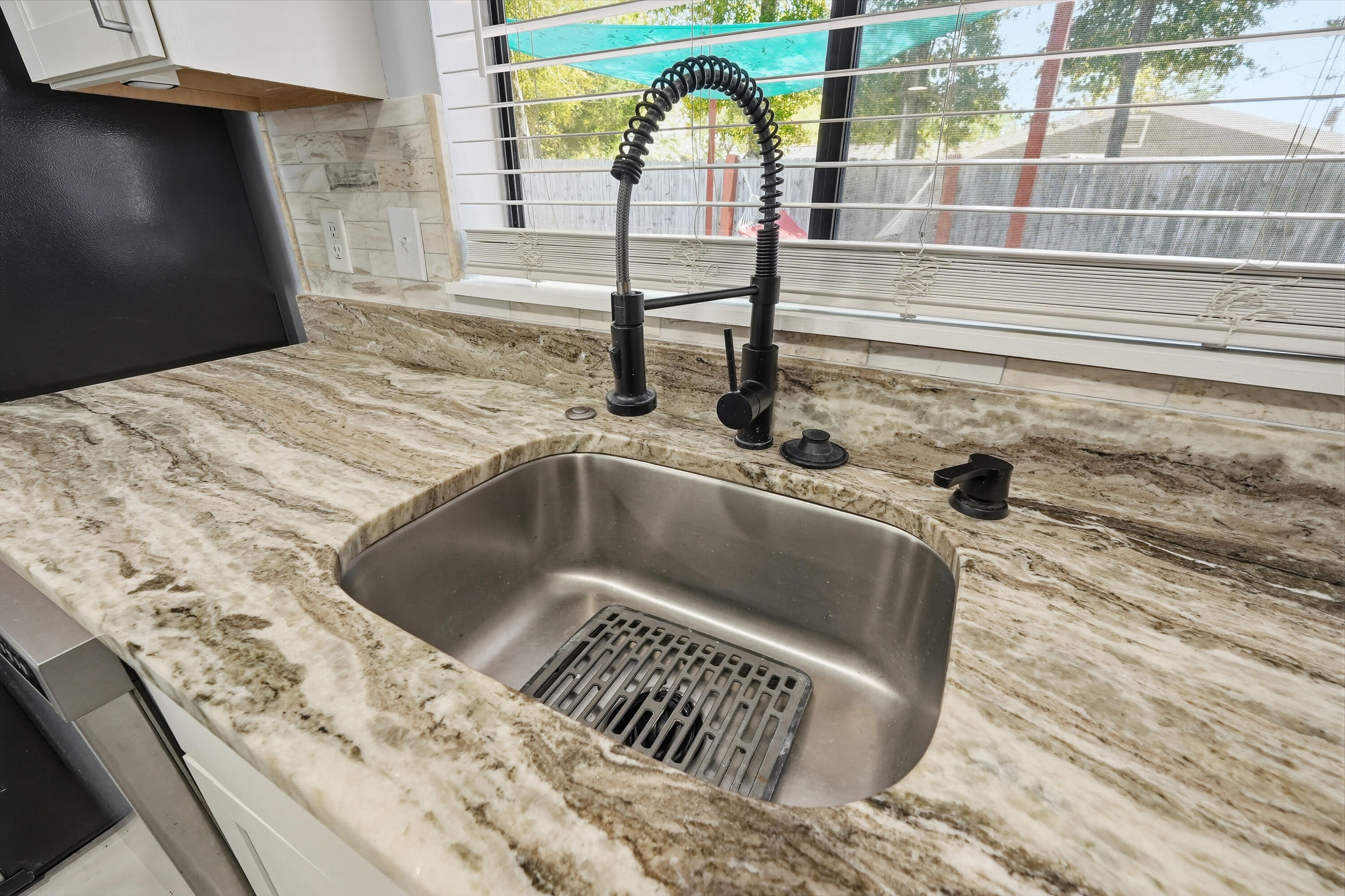 MARY ESTHER HEIGHTS - Residential