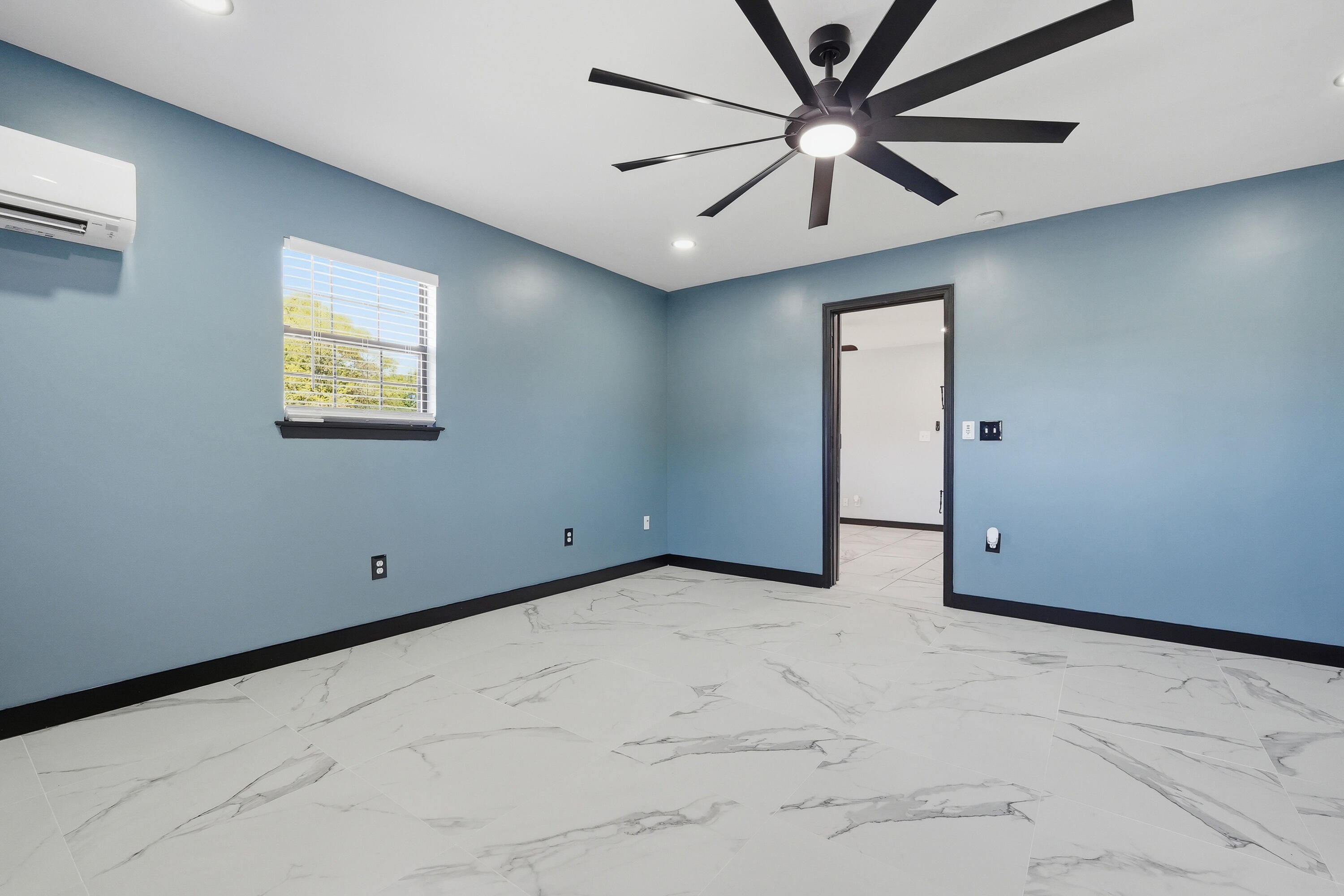 MARY ESTHER HEIGHTS - Residential