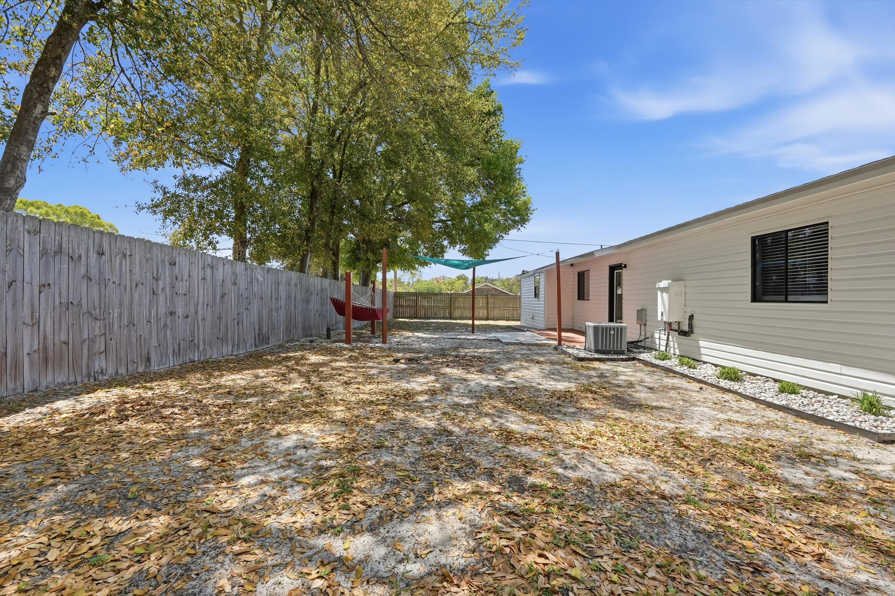 MARY ESTHER HEIGHTS - Residential