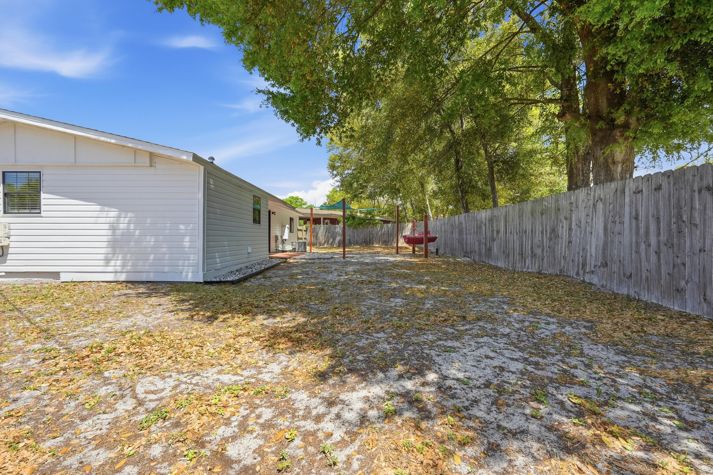 MARY ESTHER HEIGHTS - Residential