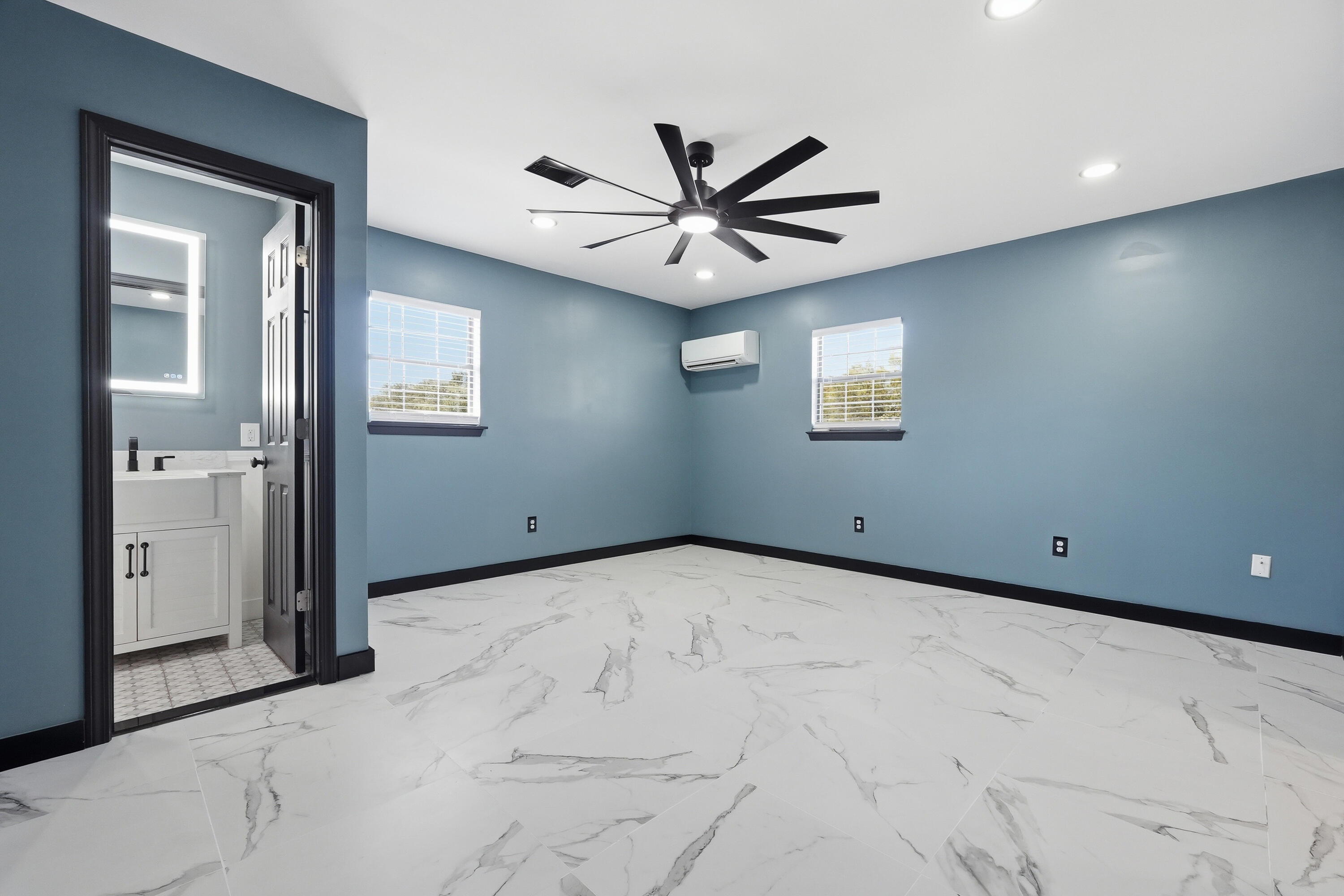 MARY ESTHER HEIGHTS - Residential