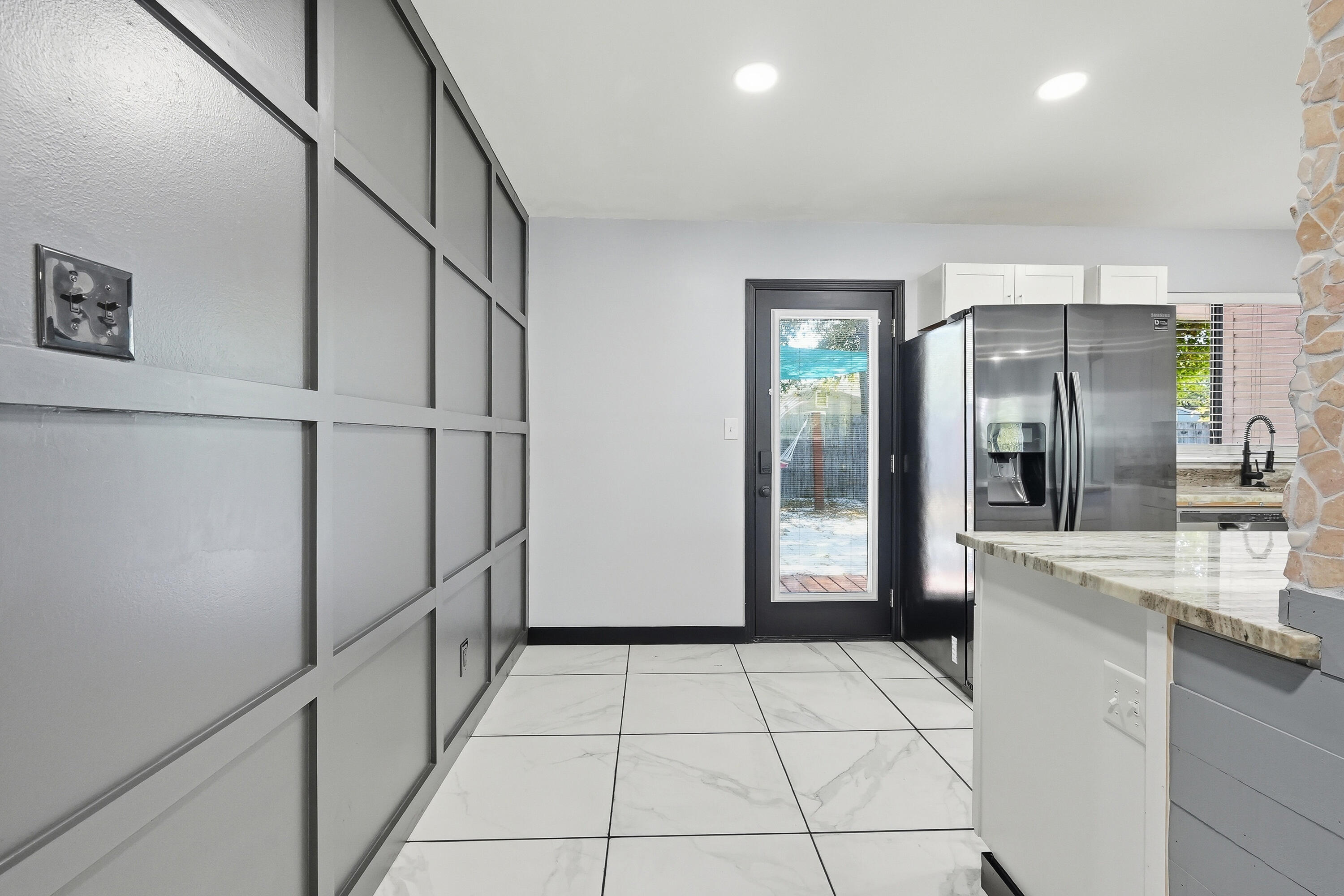 MARY ESTHER HEIGHTS - Residential