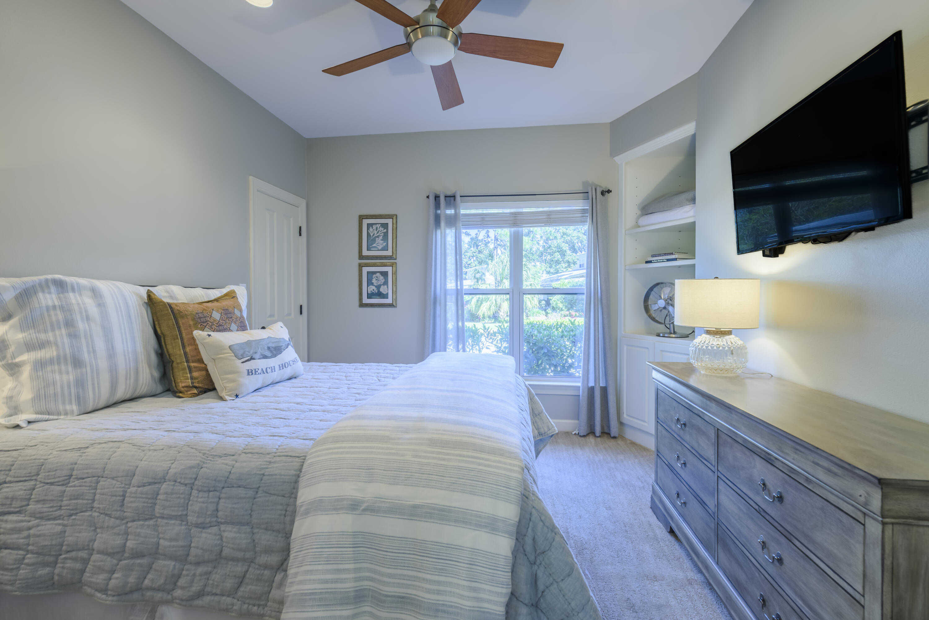 PRESTWICK PLACE - Residential