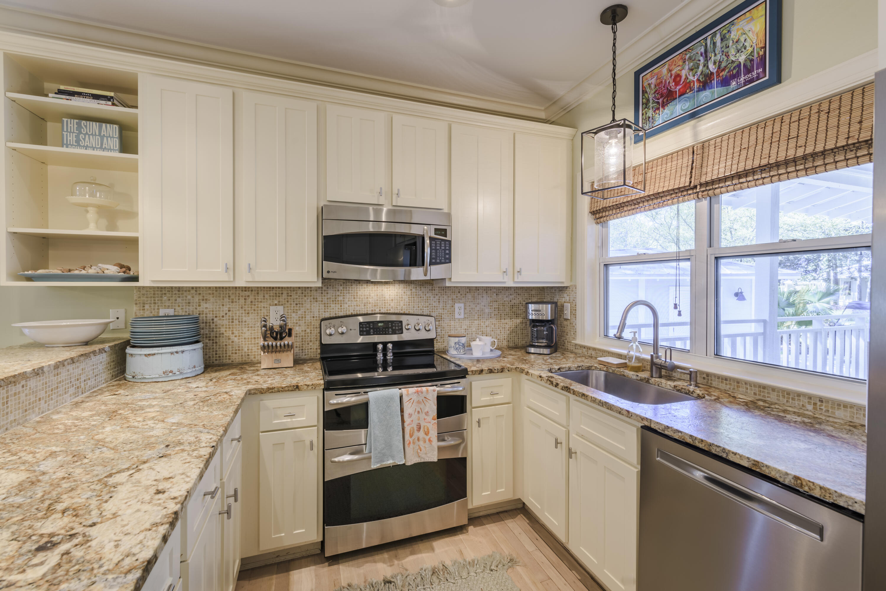 PRESTWICK PLACE - Residential