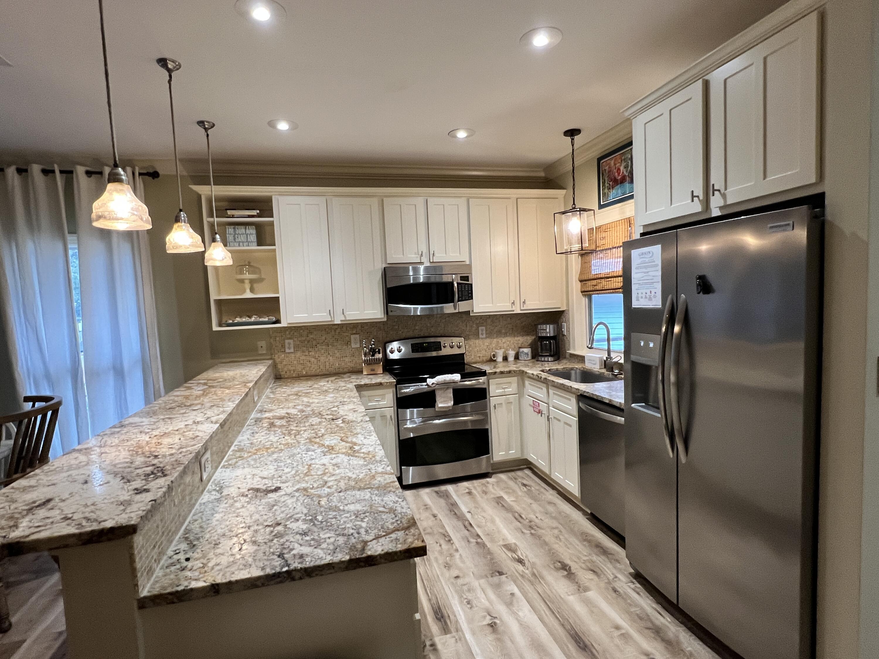 PRESTWICK PLACE - Residential