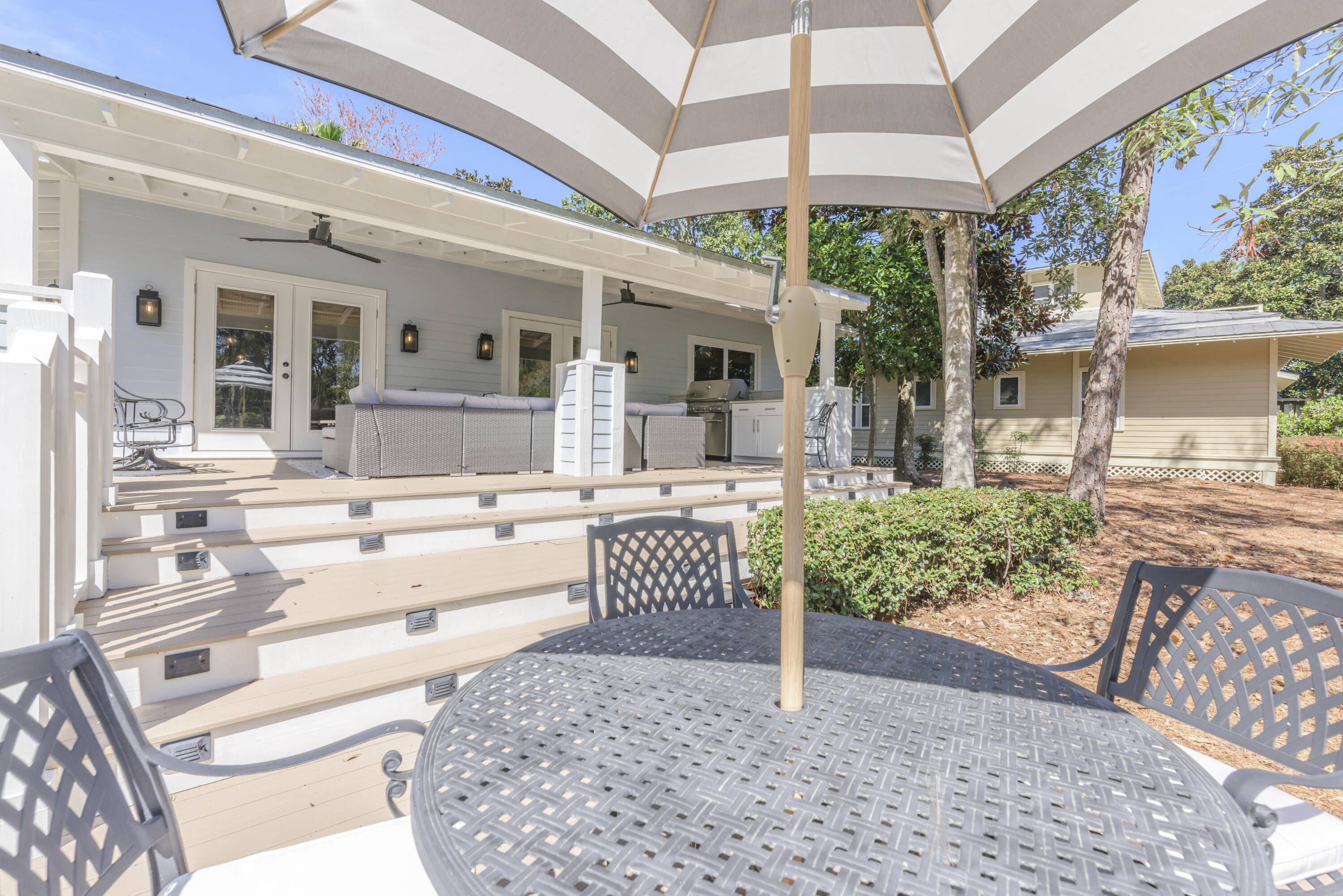 PRESTWICK PLACE - Residential