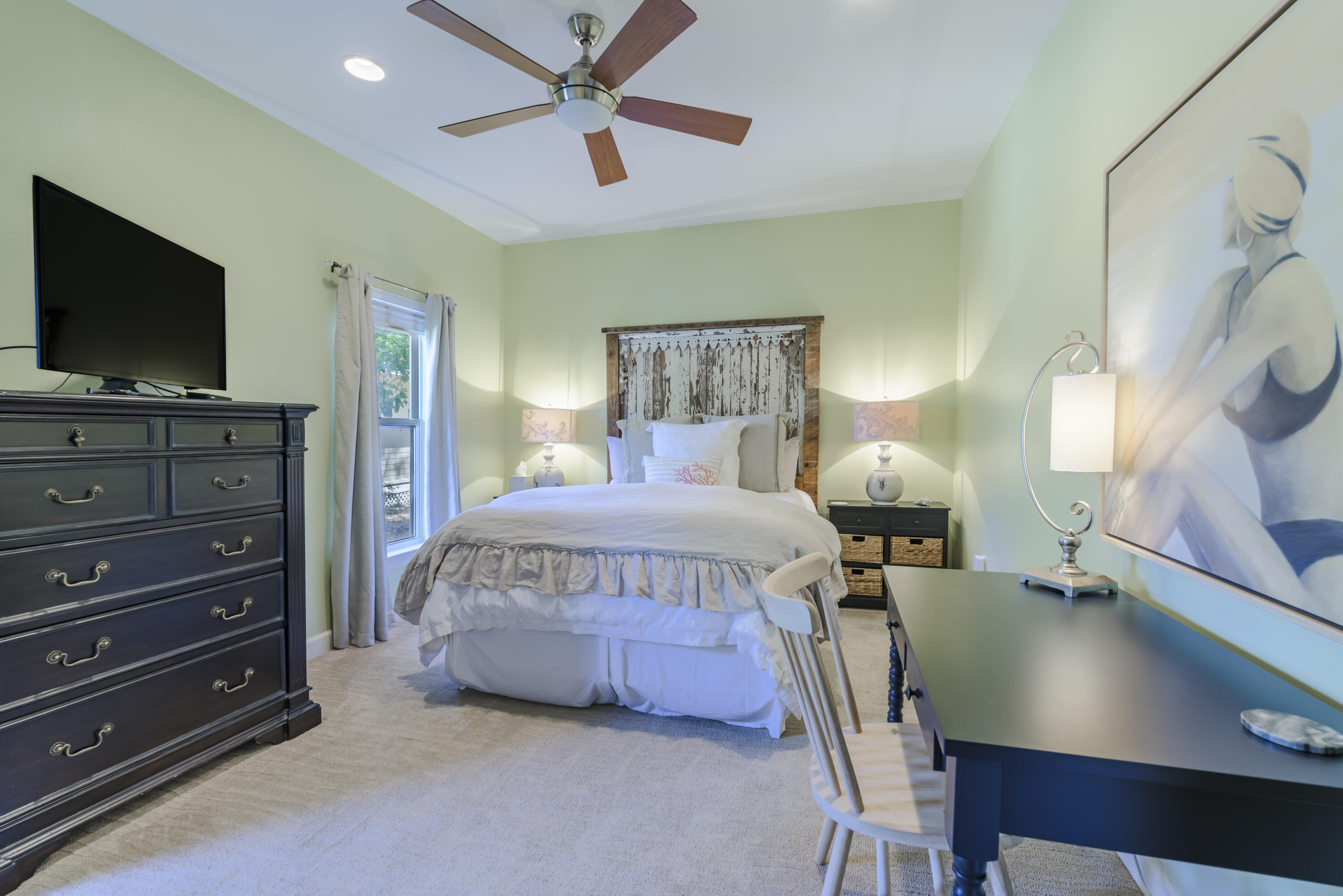 PRESTWICK PLACE - Residential