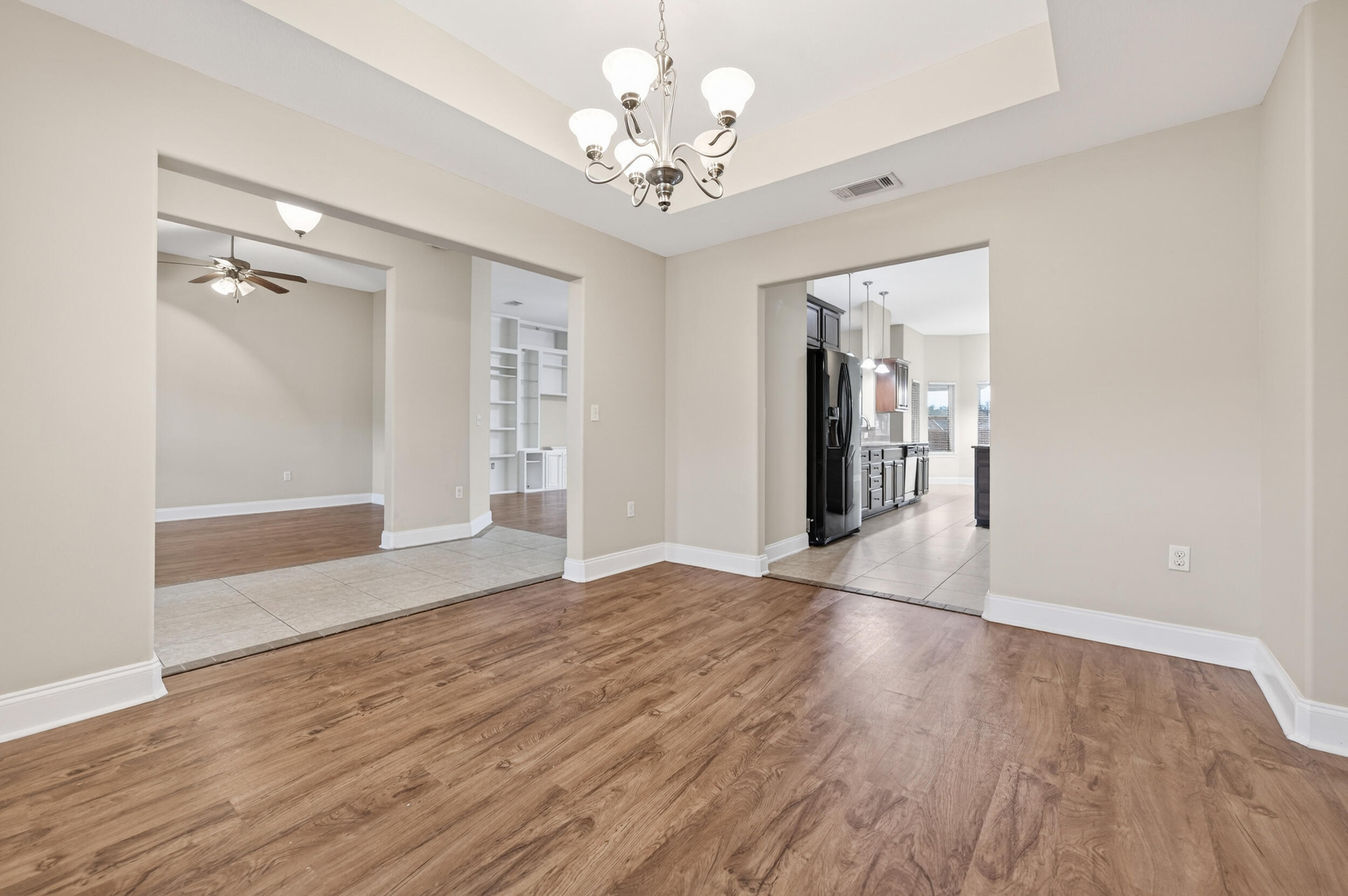 BROWNSTONE MANOR - Residential