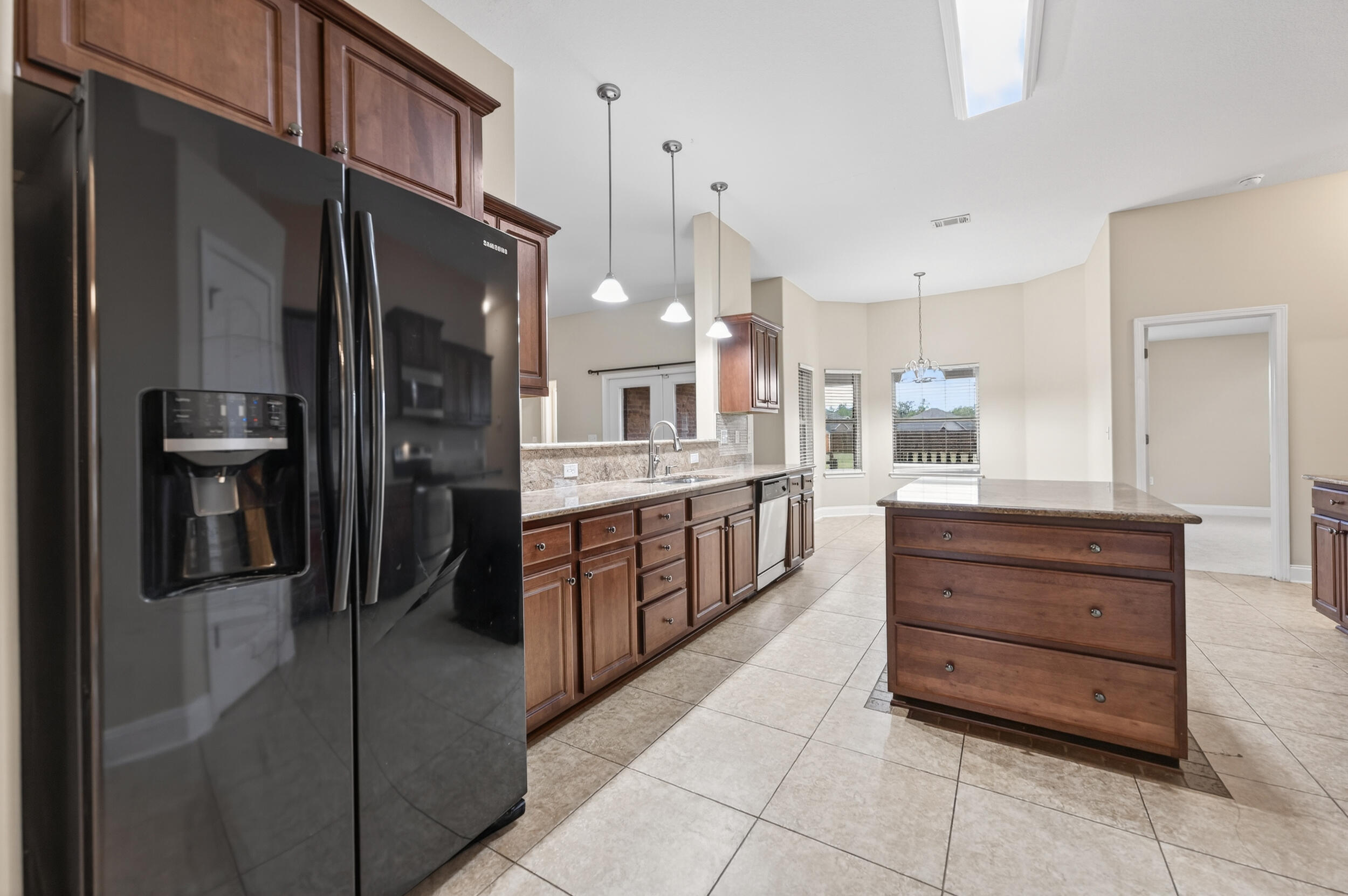 BROWNSTONE MANOR - Residential