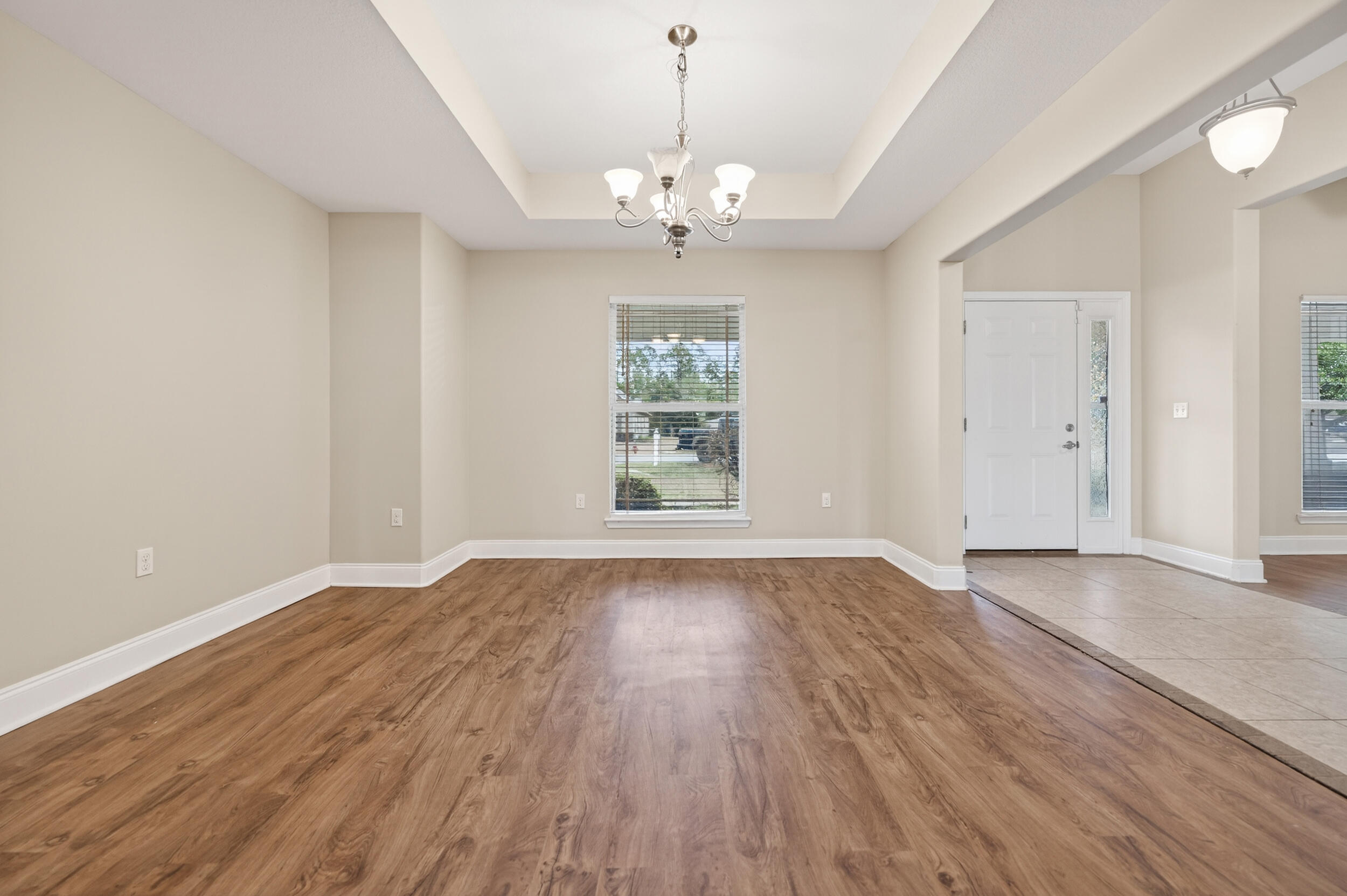 BROWNSTONE MANOR - Residential