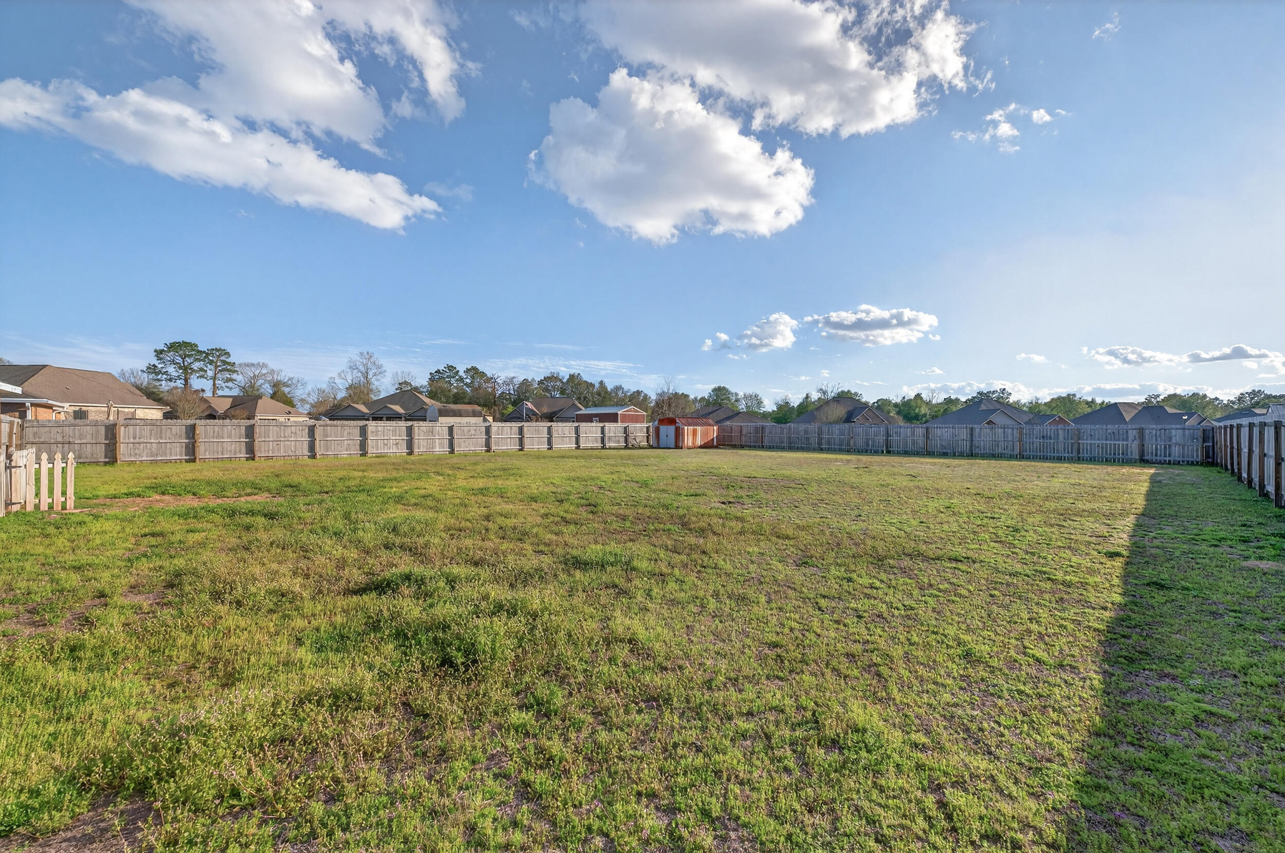BROWNSTONE MANOR - Residential