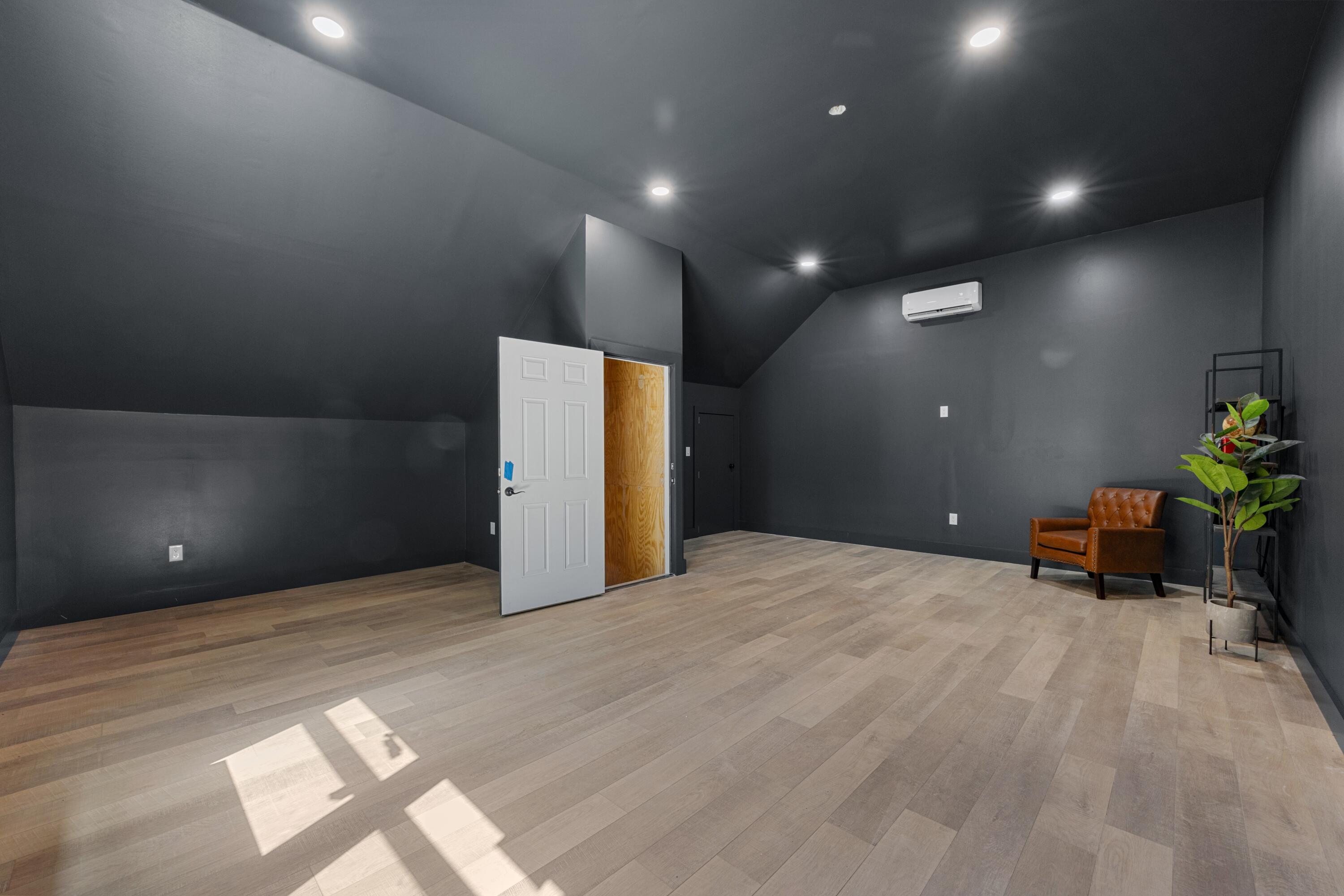 Meets & Bounds - Residential