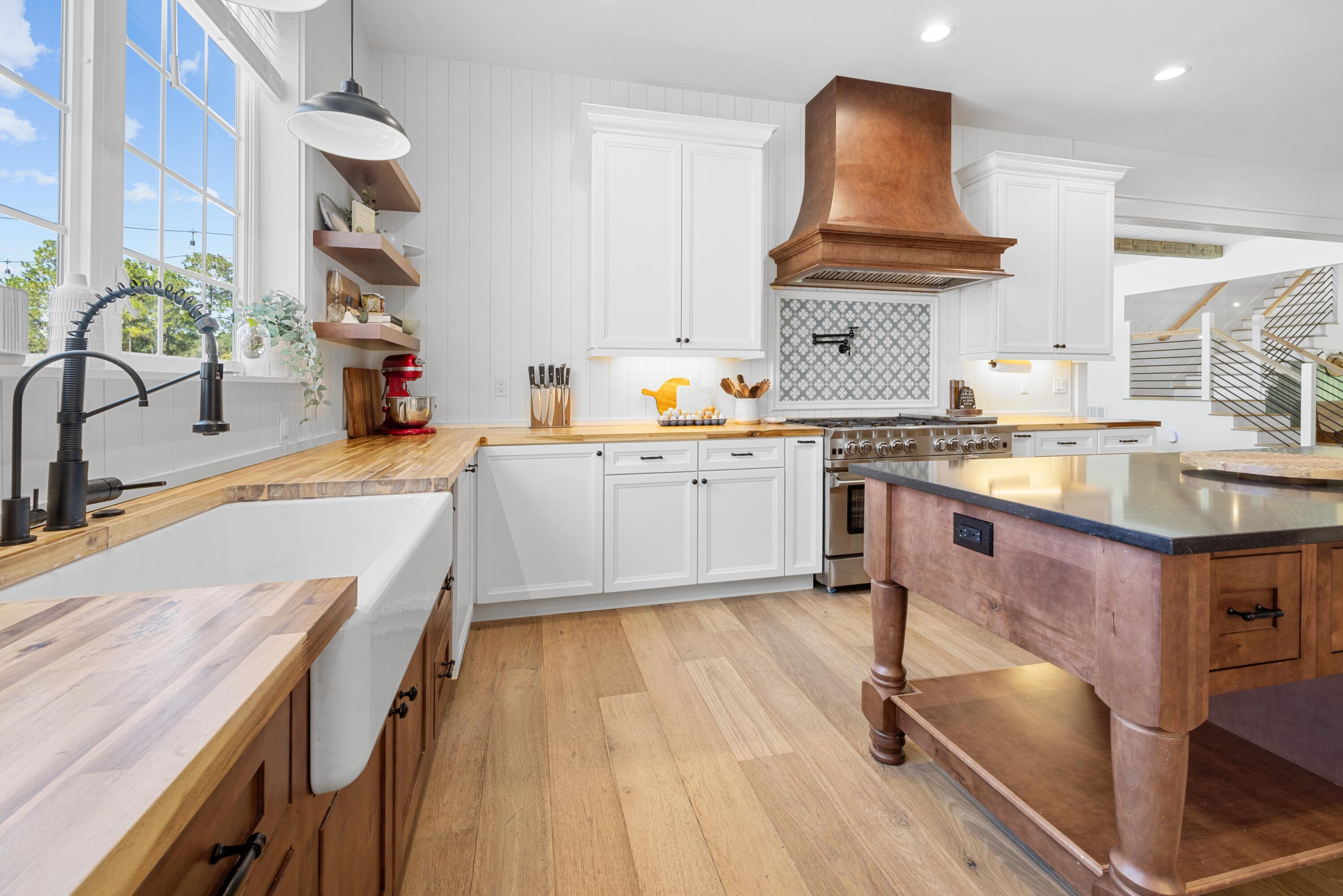 Meets & Bounds - Residential