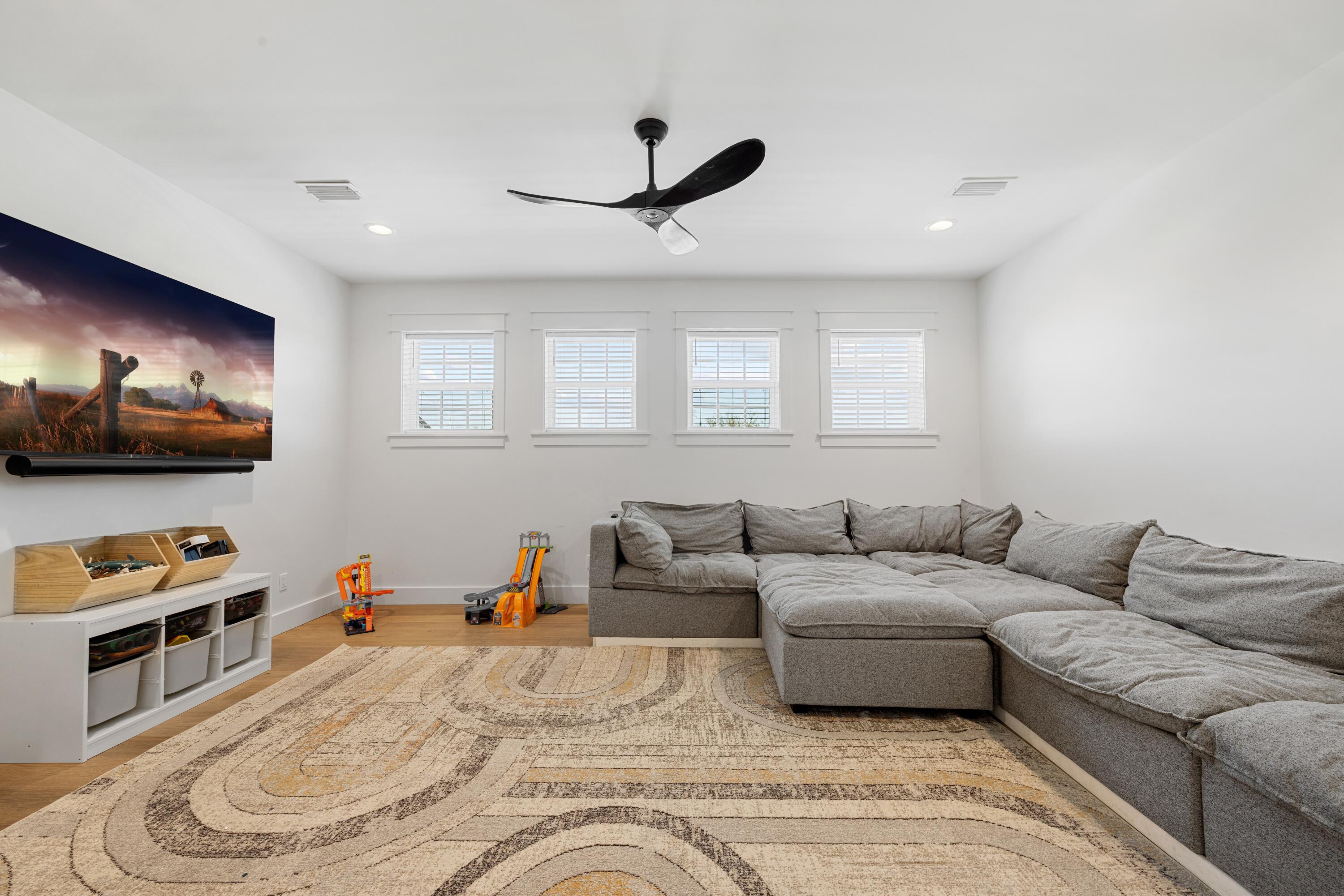 Meets & Bounds - Residential