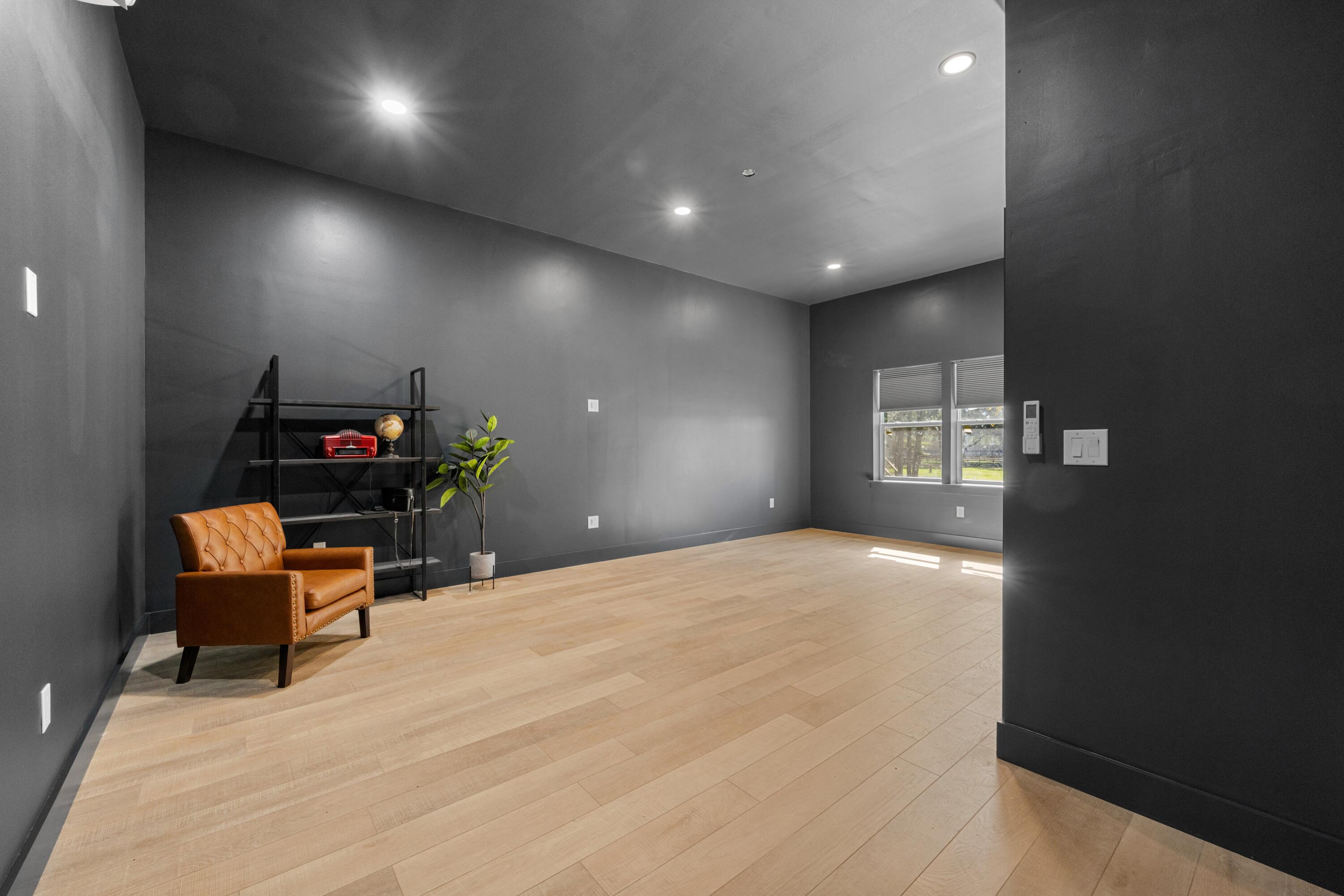 Meets & Bounds - Residential