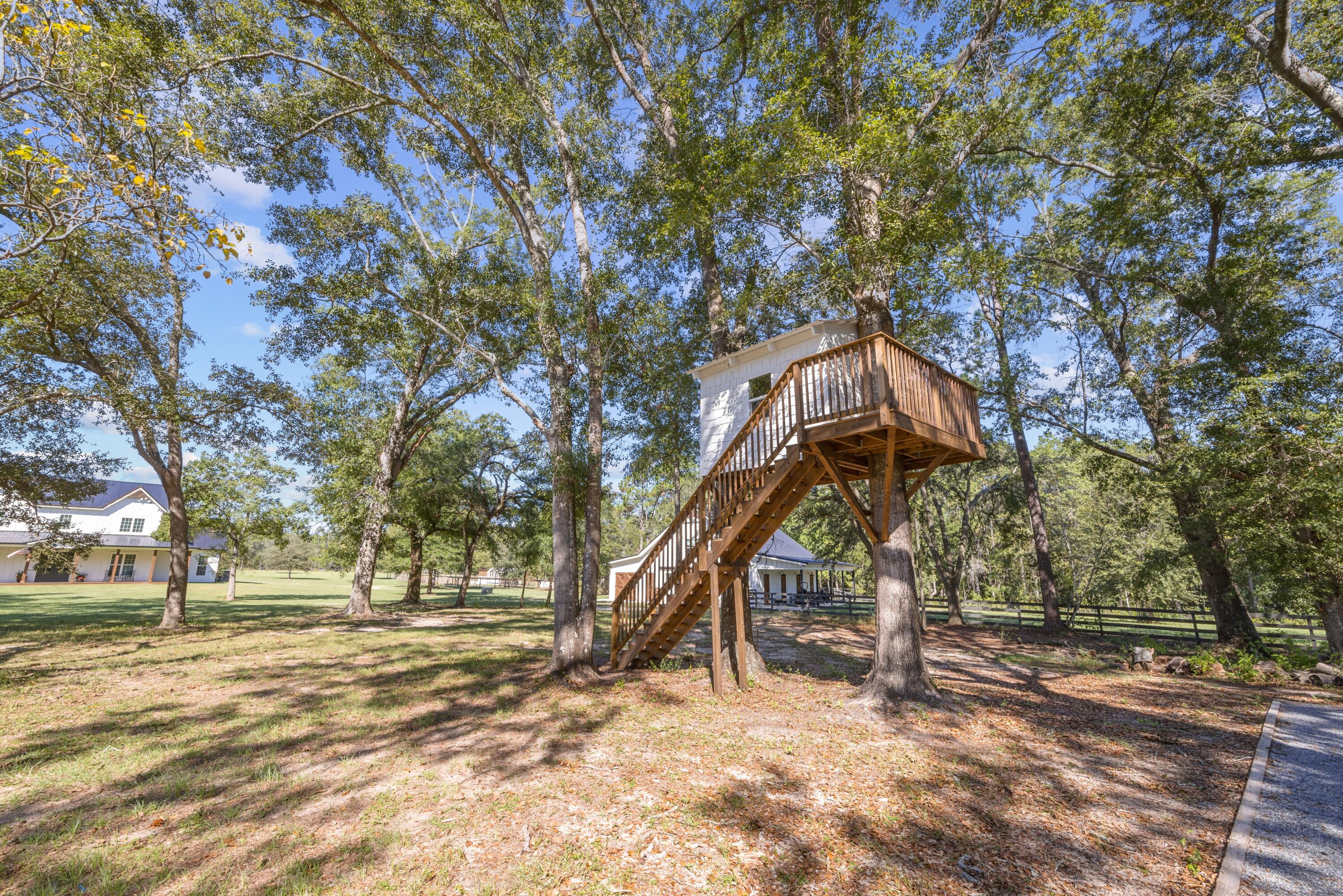 Meets & Bounds - Residential